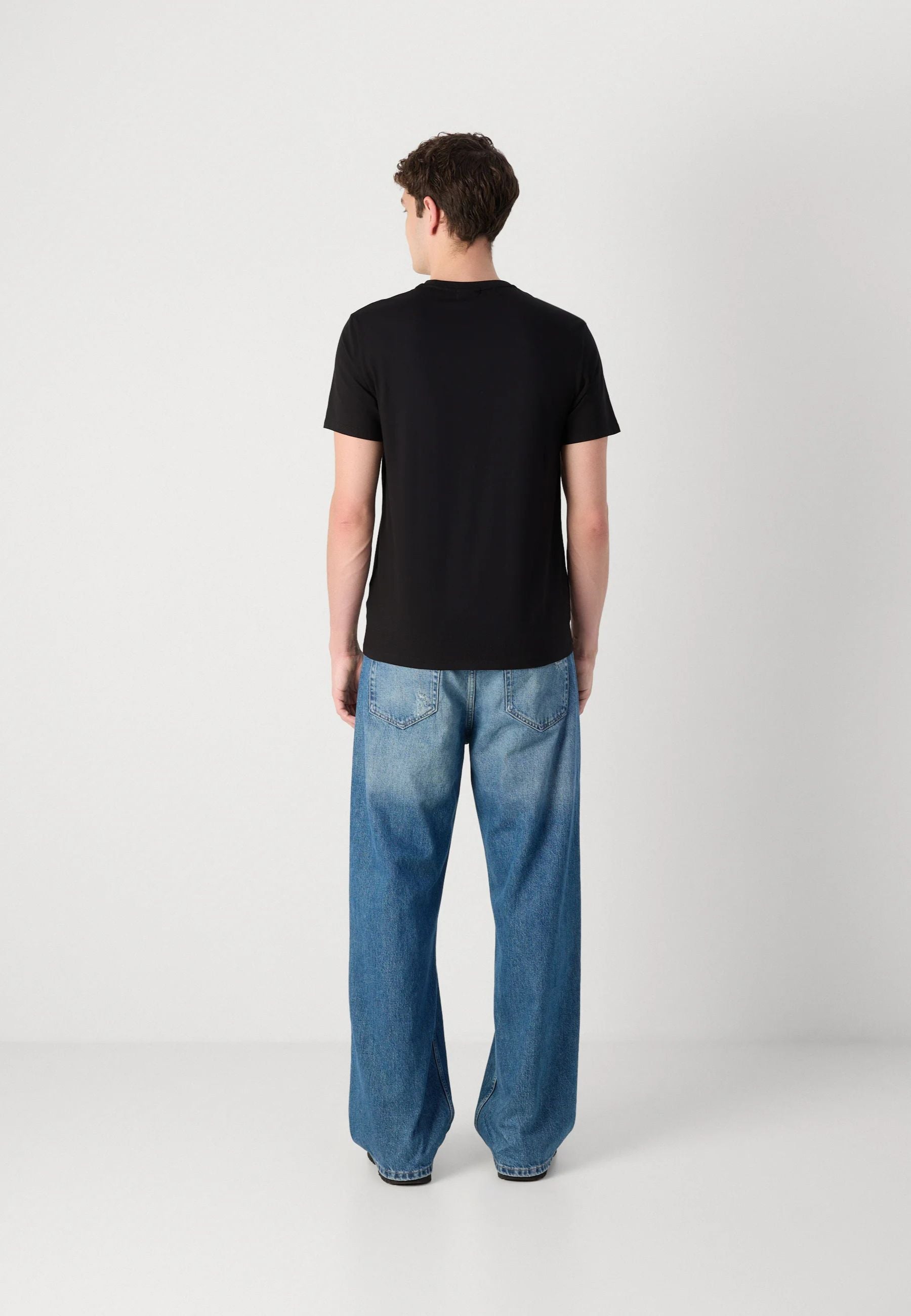 Liquid Touch Slim T-Shirt