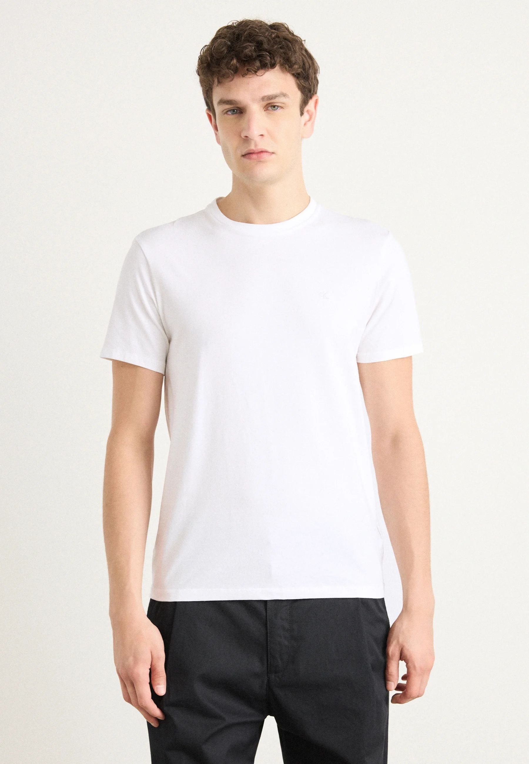 Liquid Touch Slim T-Shirt