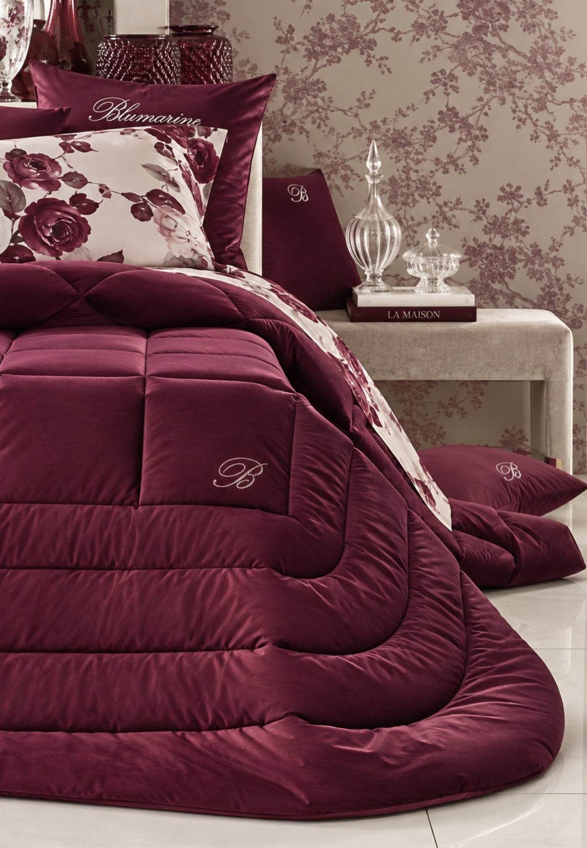 Blumarine Trapunta Matrimoniale Blu Velvet in Velluto con Cristalli Swarovski - Bordeaux