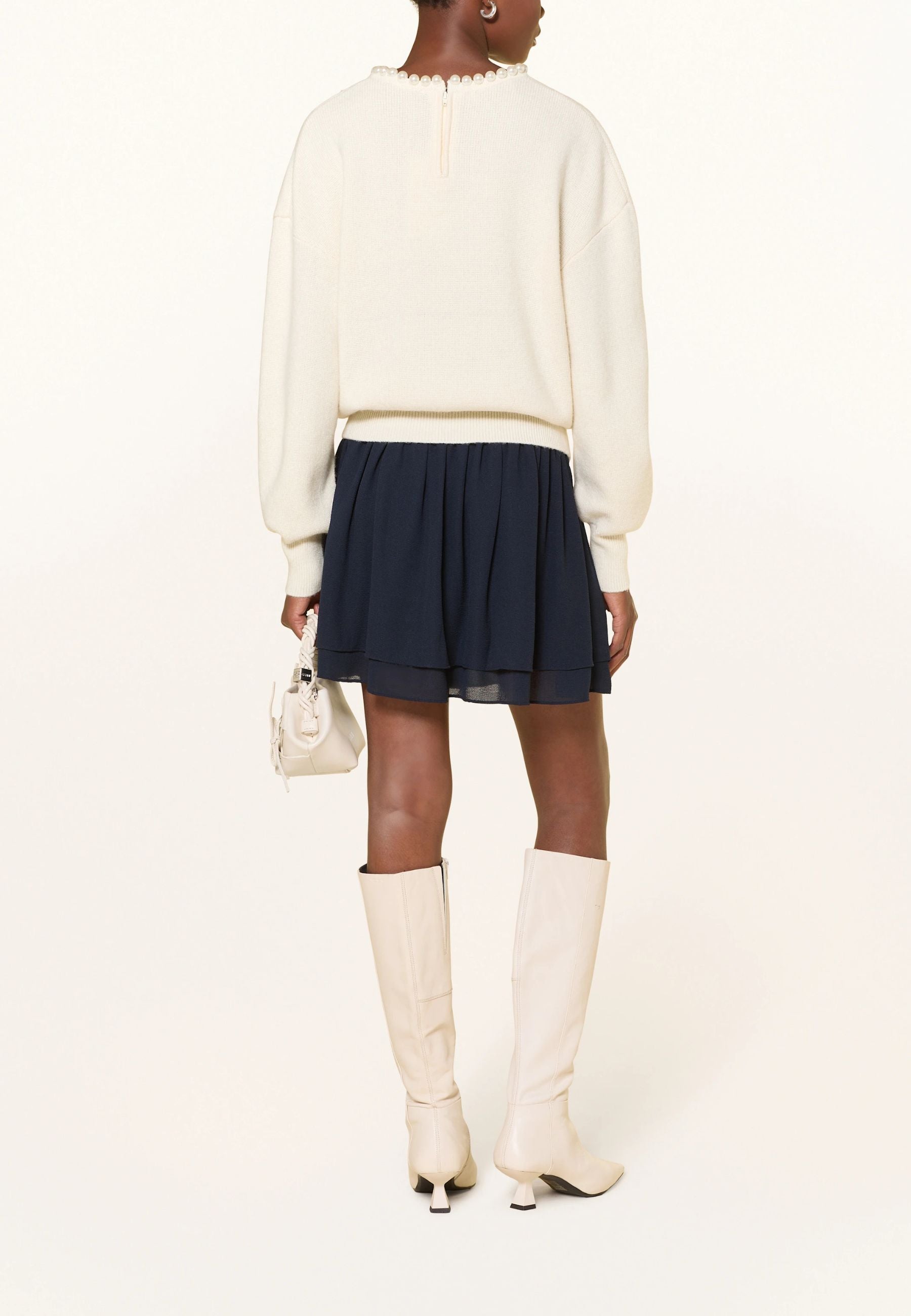 Essentiel Antwerp - Maglia INTI con perle decorative