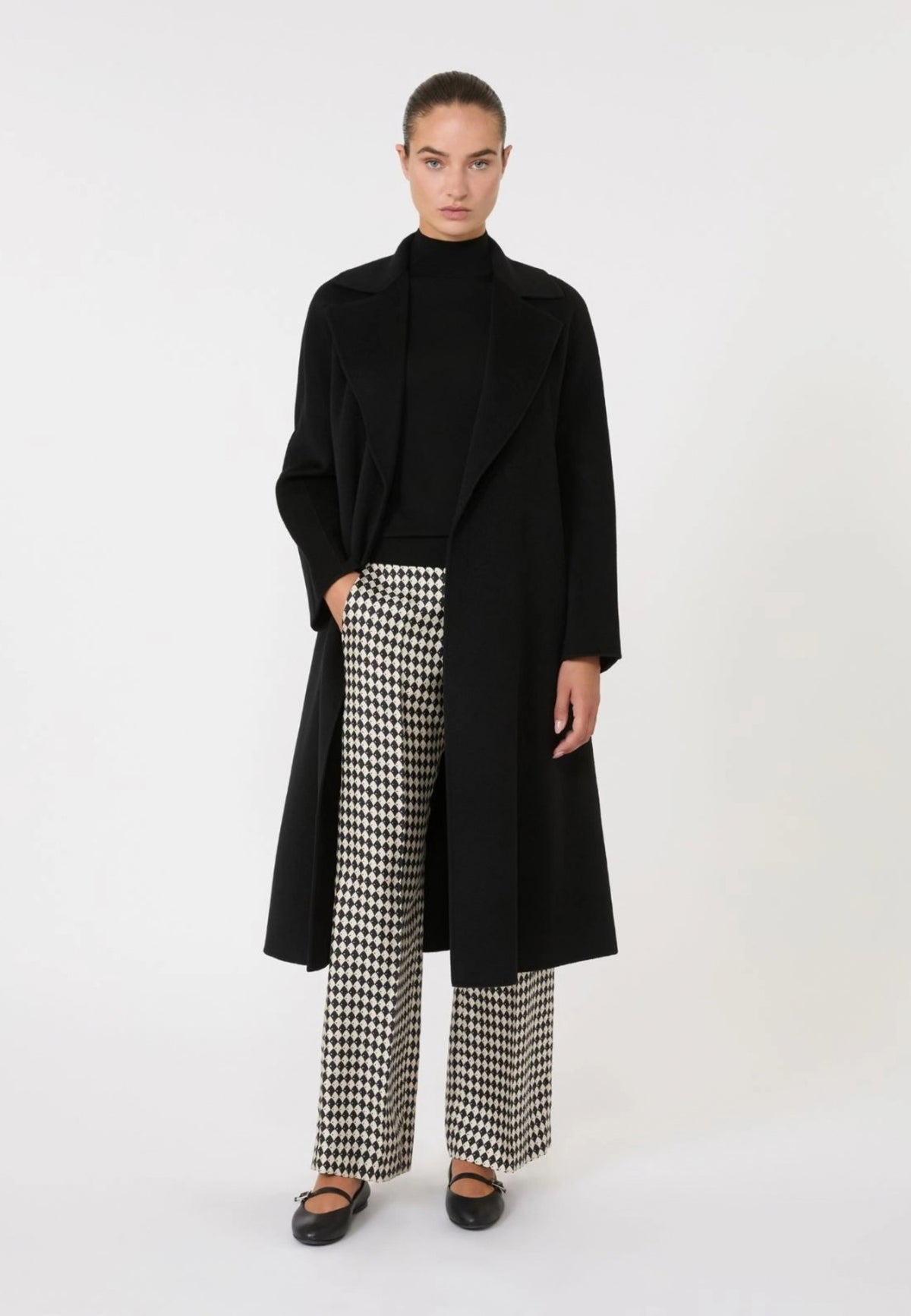 Max Mara Studio - Cappotto lungo a vestaglia in lana, cashmere e seta - Nero