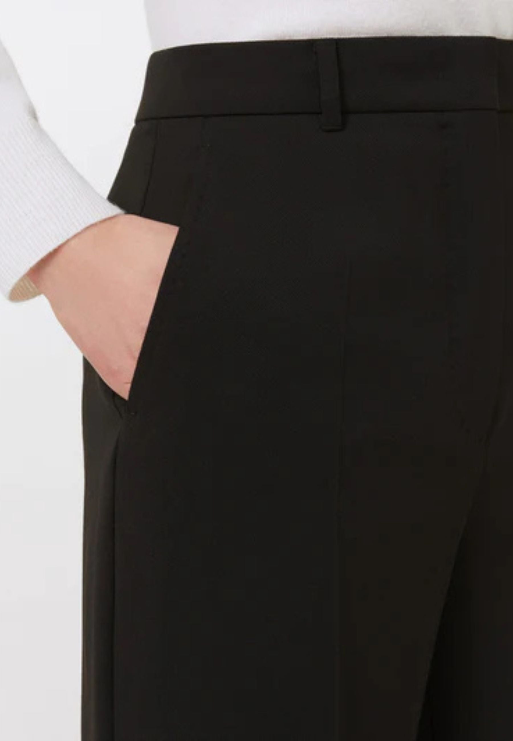 Max Mara Studio Pantalone sartoriale in crêpe satin di lana vergine nero