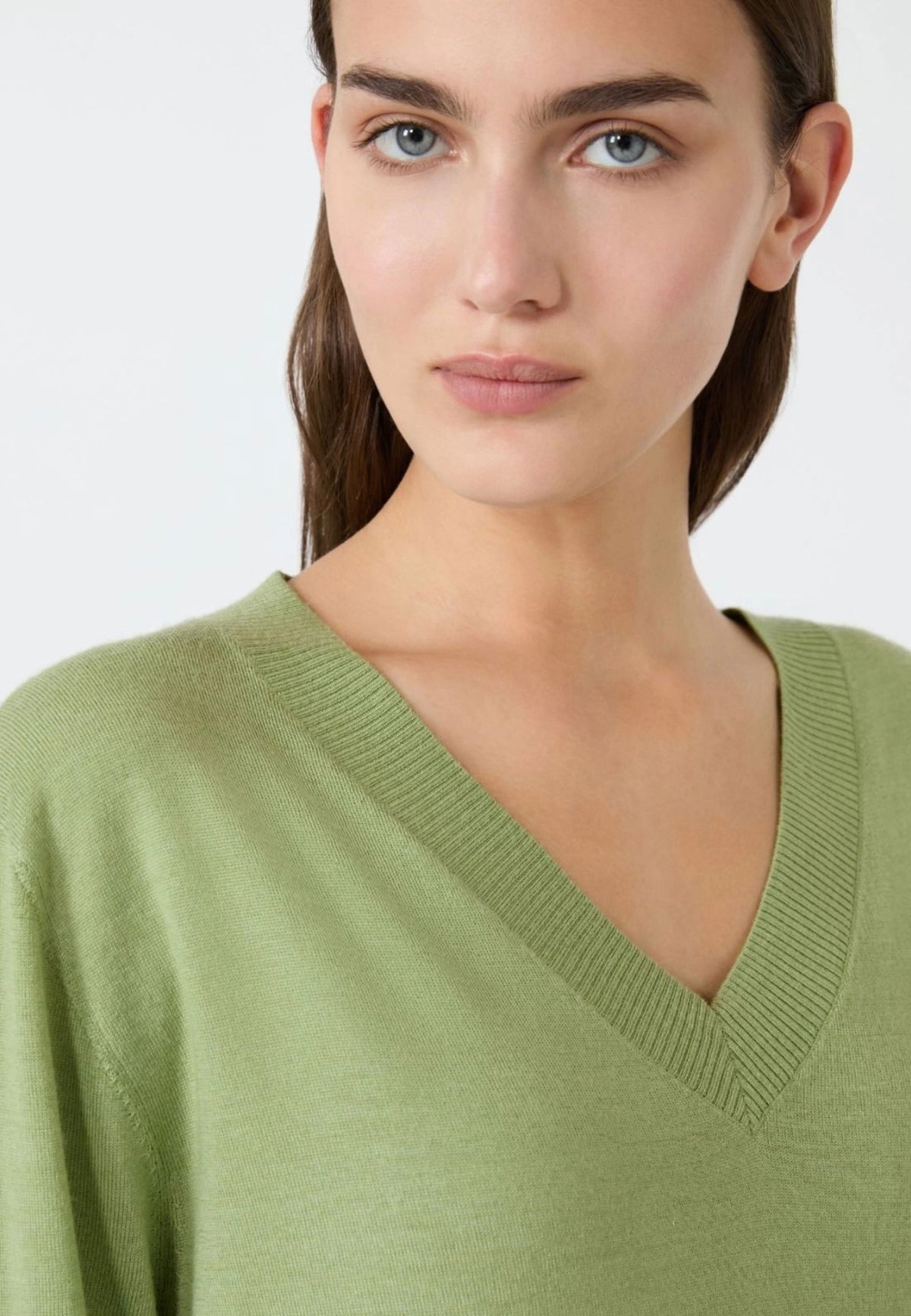 Weekend Max Mara - Maglia Scollo a V in Lana, Seta e Cashmere