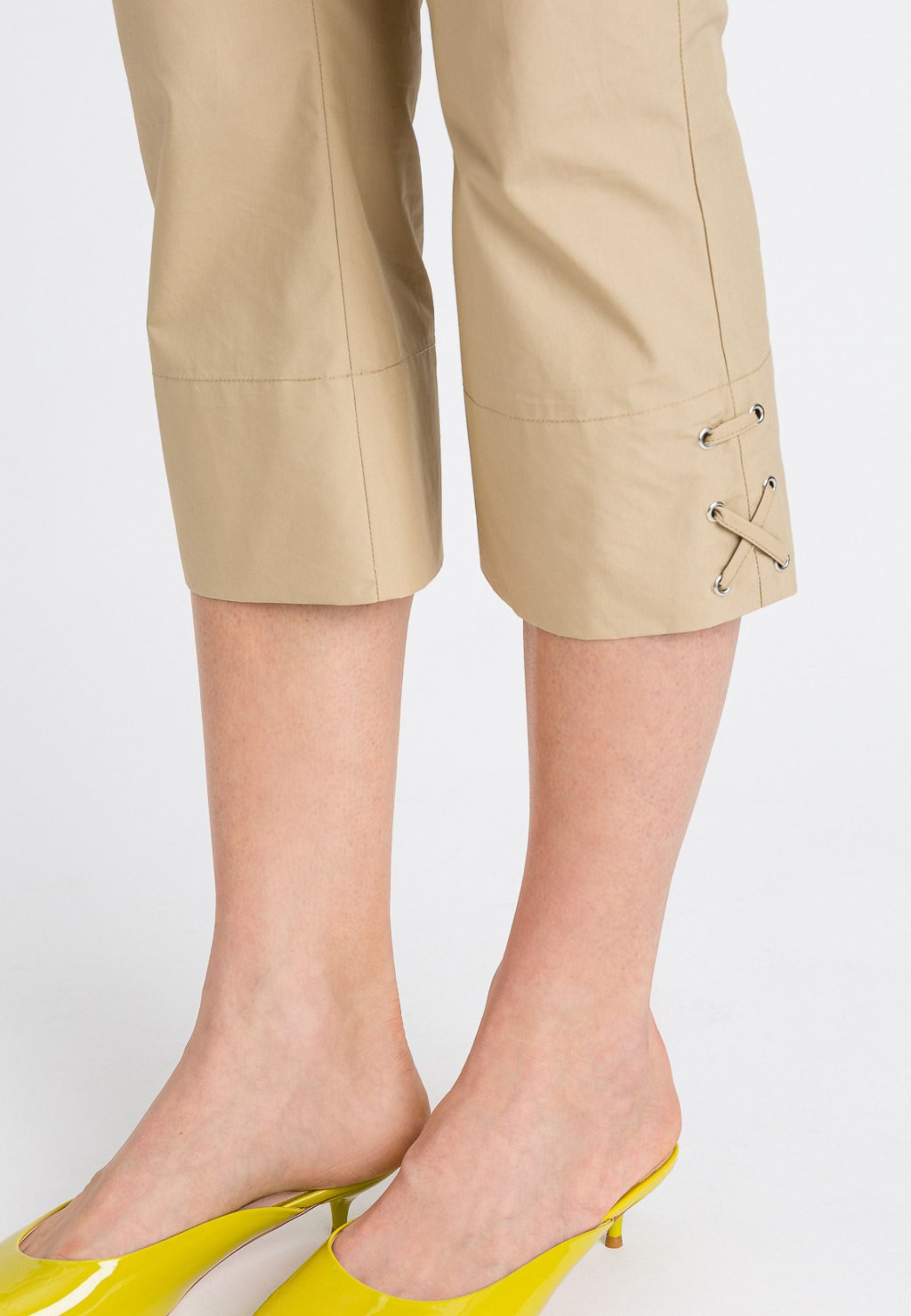 Pantaloni cropped in popeline
