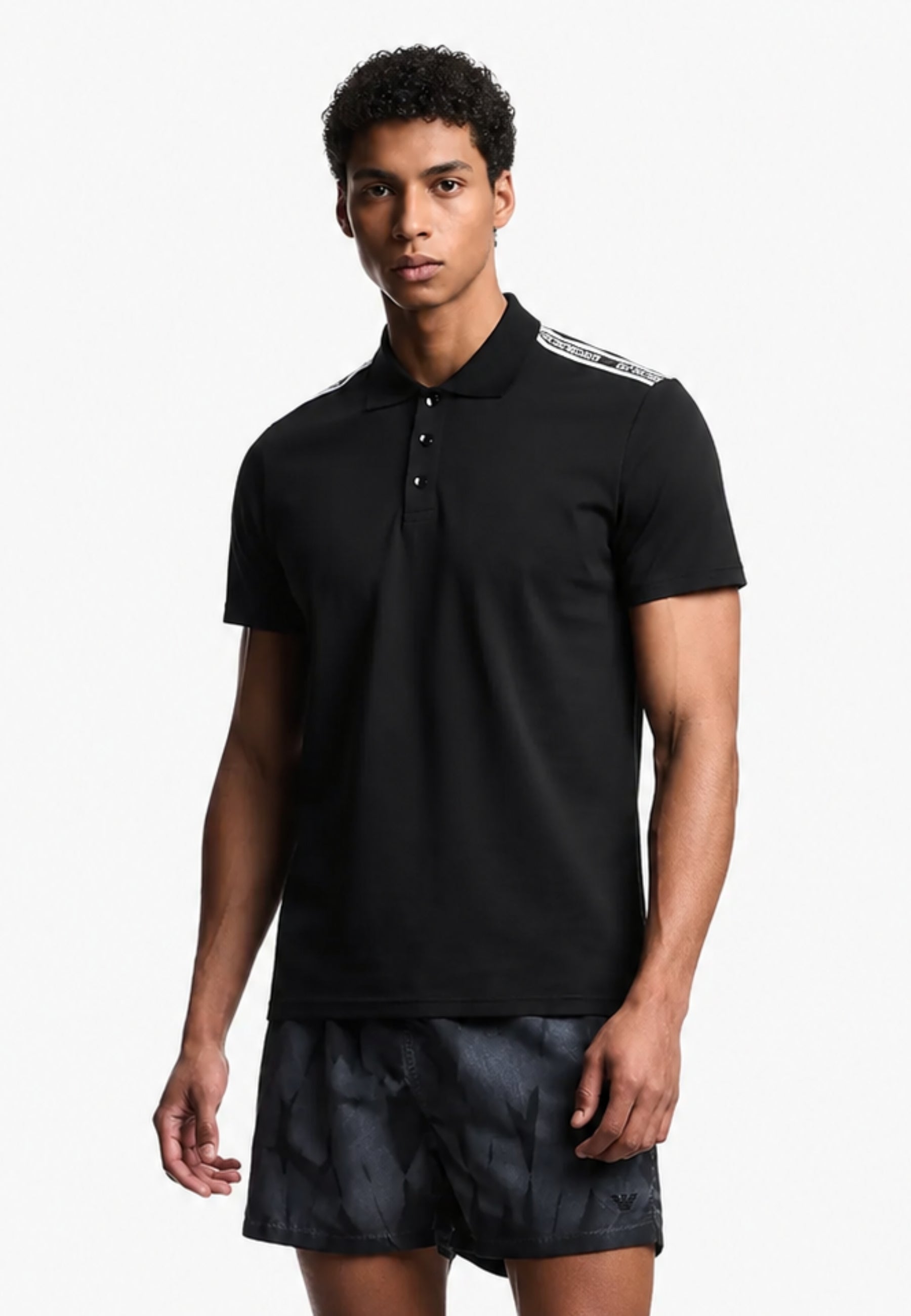 Emporio Armani Polo Uomo con Logotape sulle Spalle - Nera