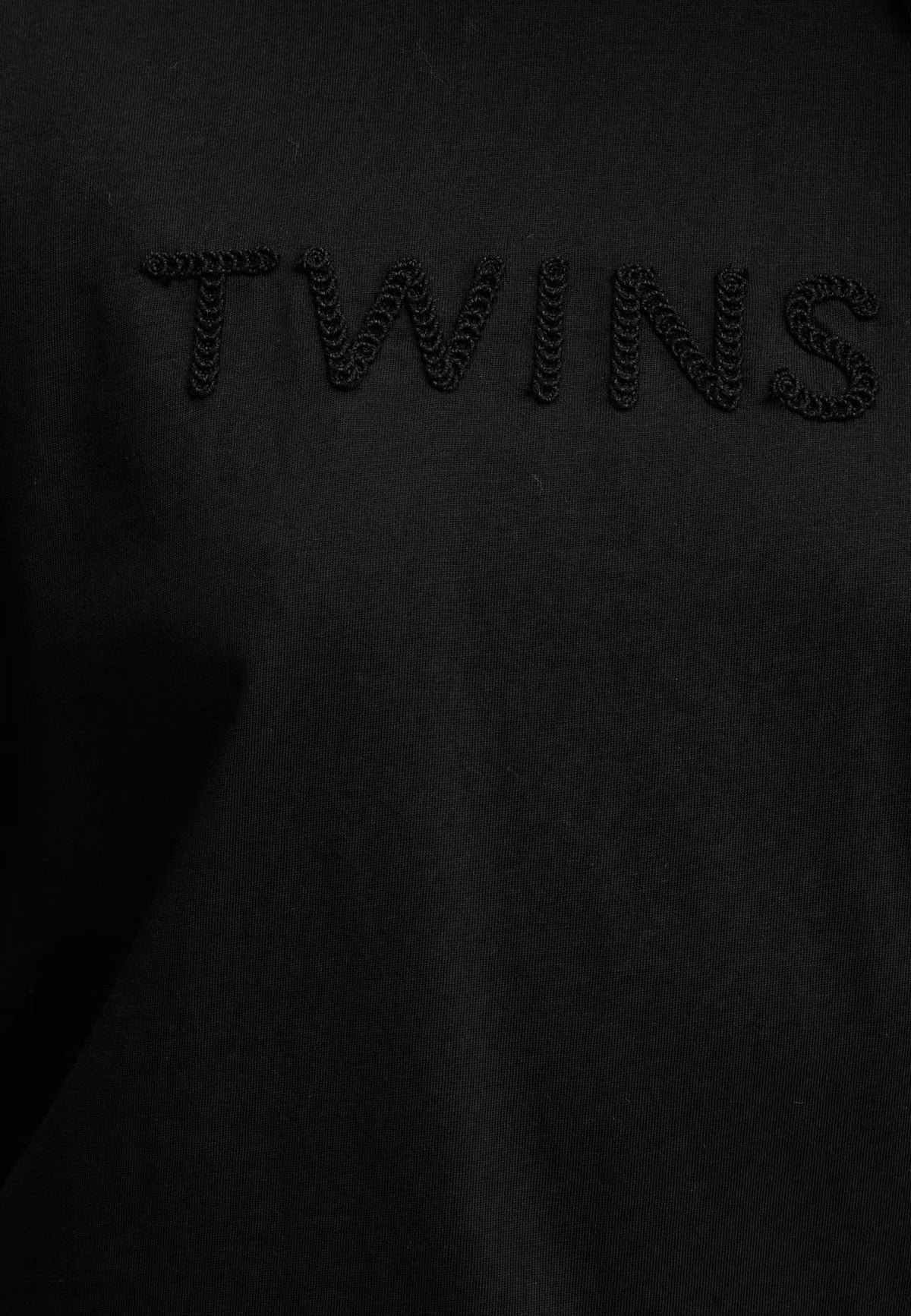 T-shirt Twinset con logo ricamato tono su tono