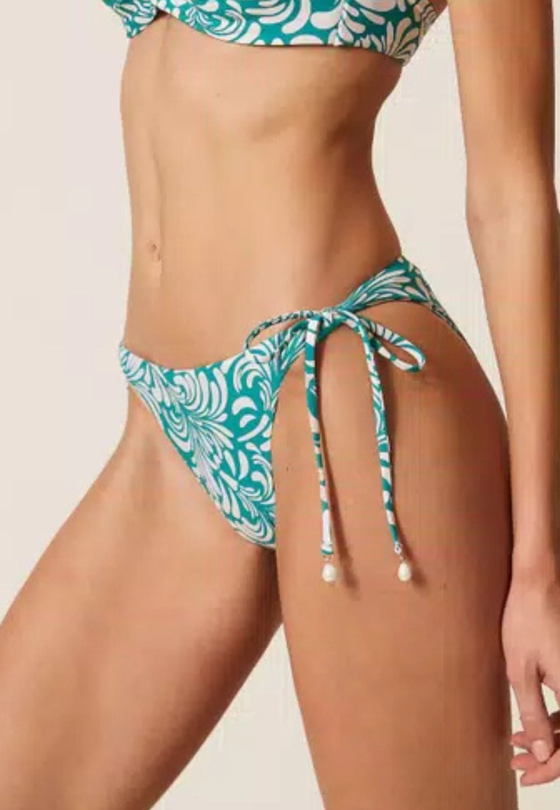 Bikini push-up COPPA C con stampa botanica <BR/>