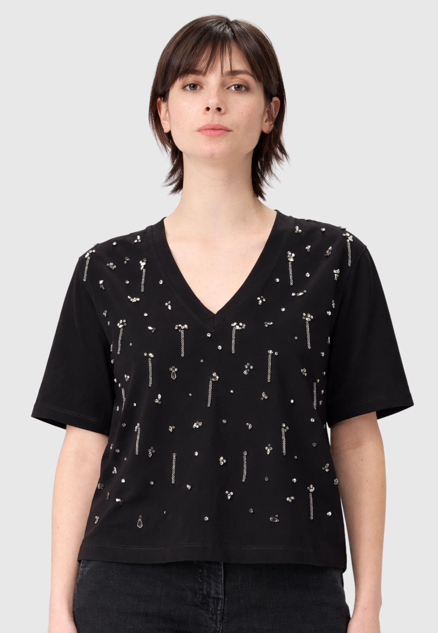 T-shirt cropped con ricami
