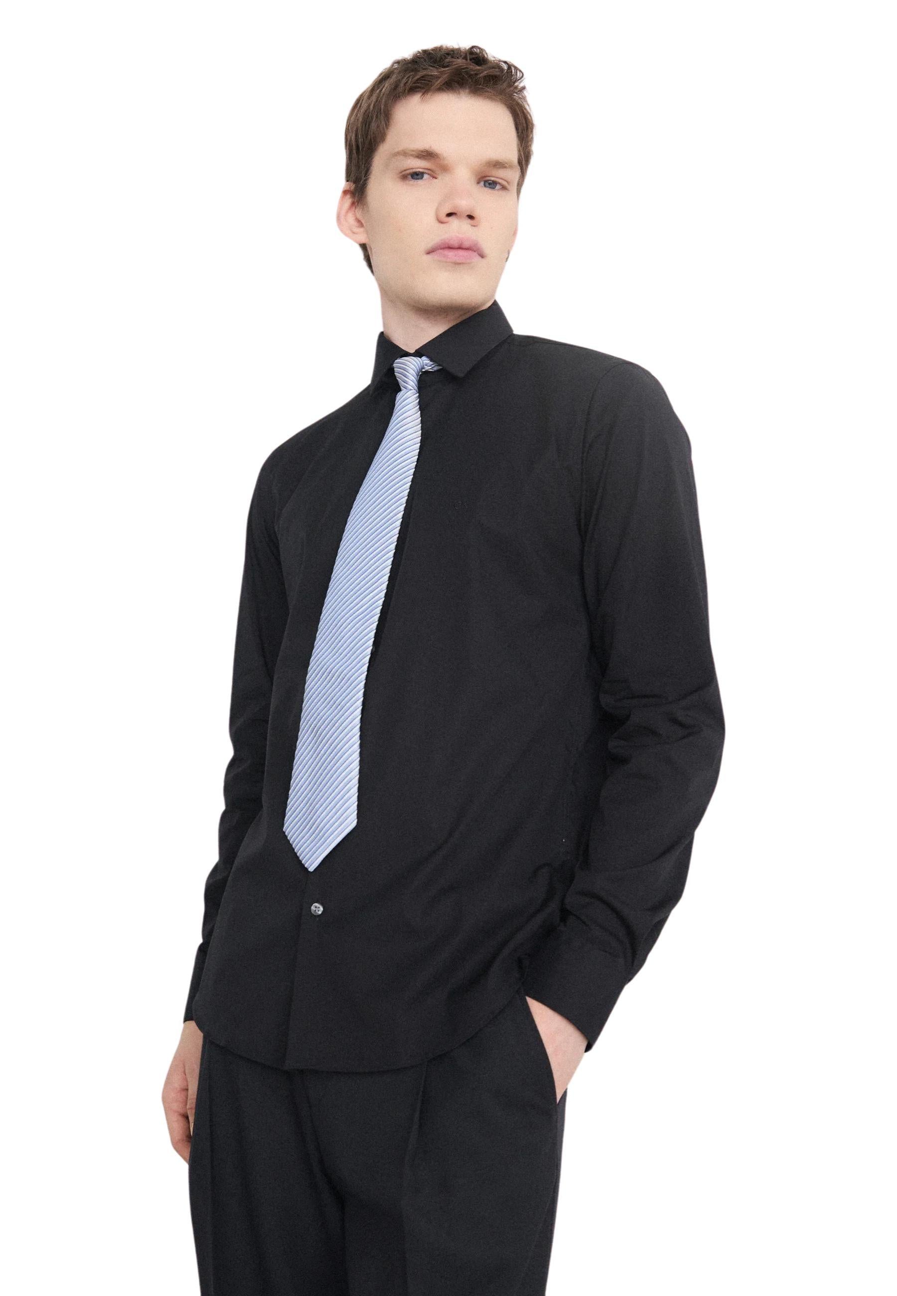 Camicia aderente elasticizzata in popeline