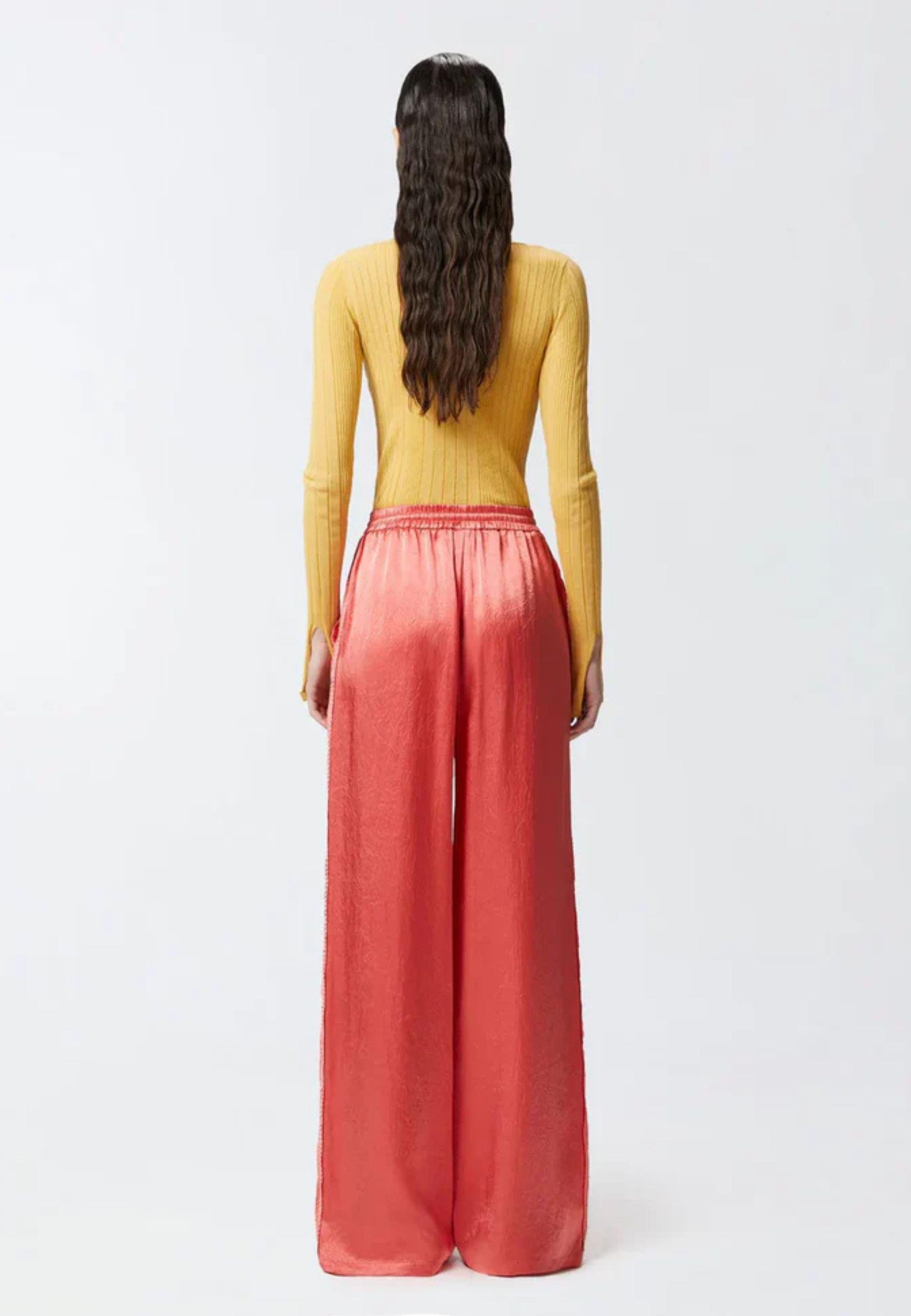 Pantalone palazzo in satin rosa
