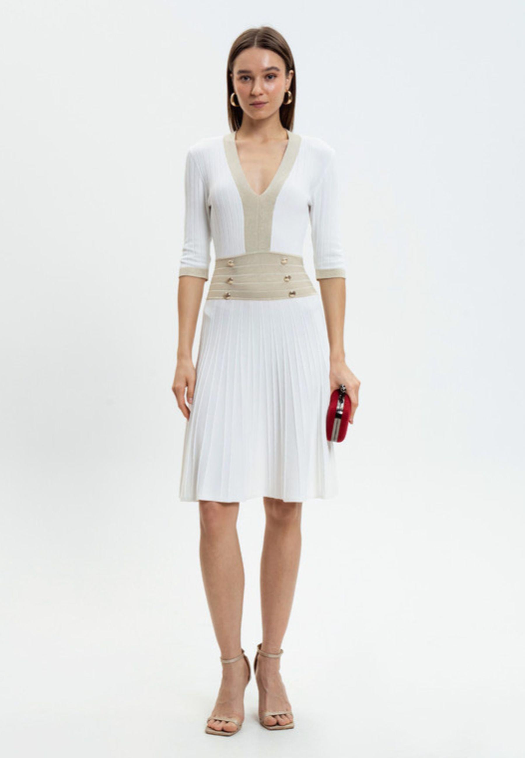 Abito bianco in maglia con lurex