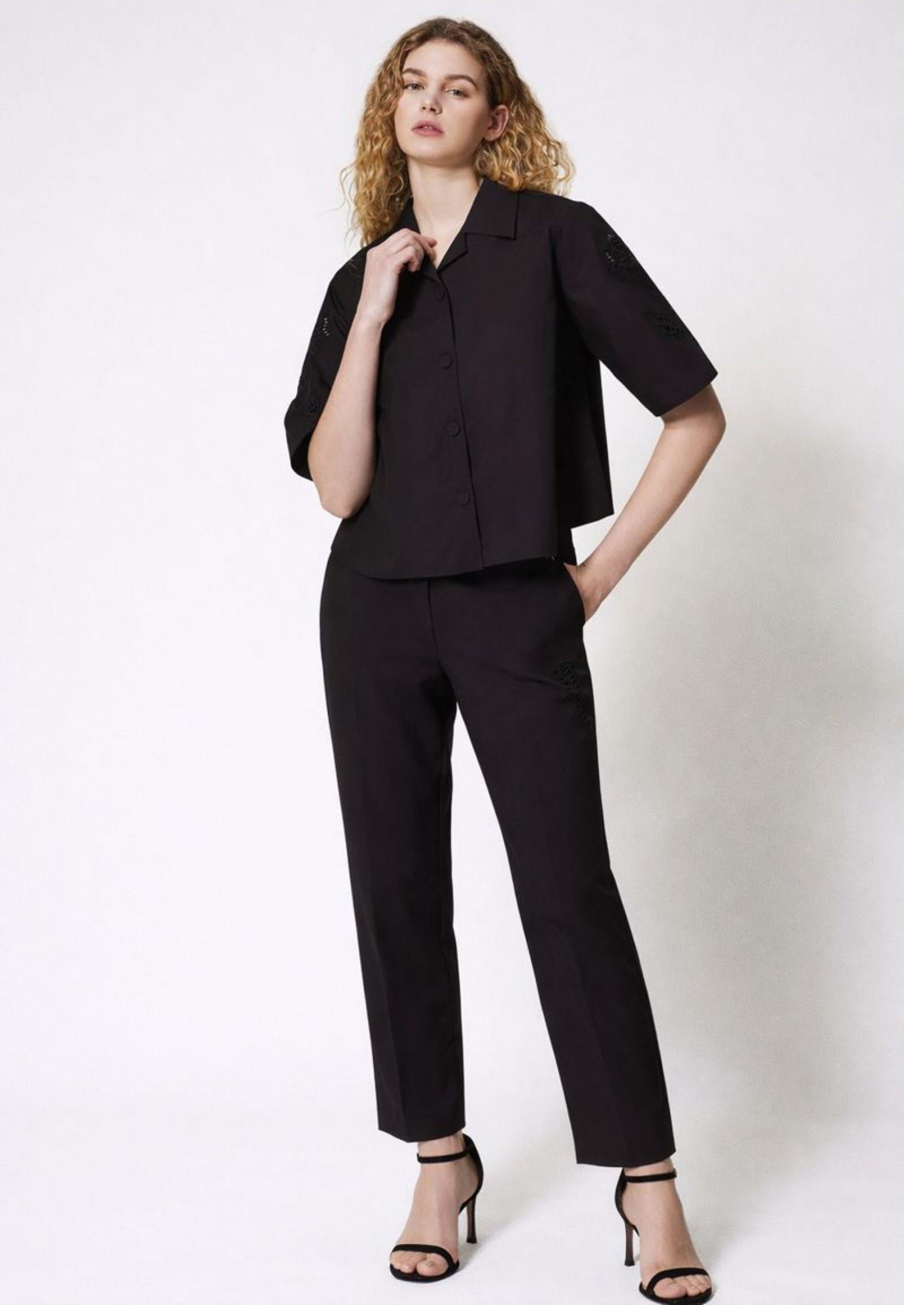 ACTITUDE Revive - Camicia cropped in popeline con ricamo
