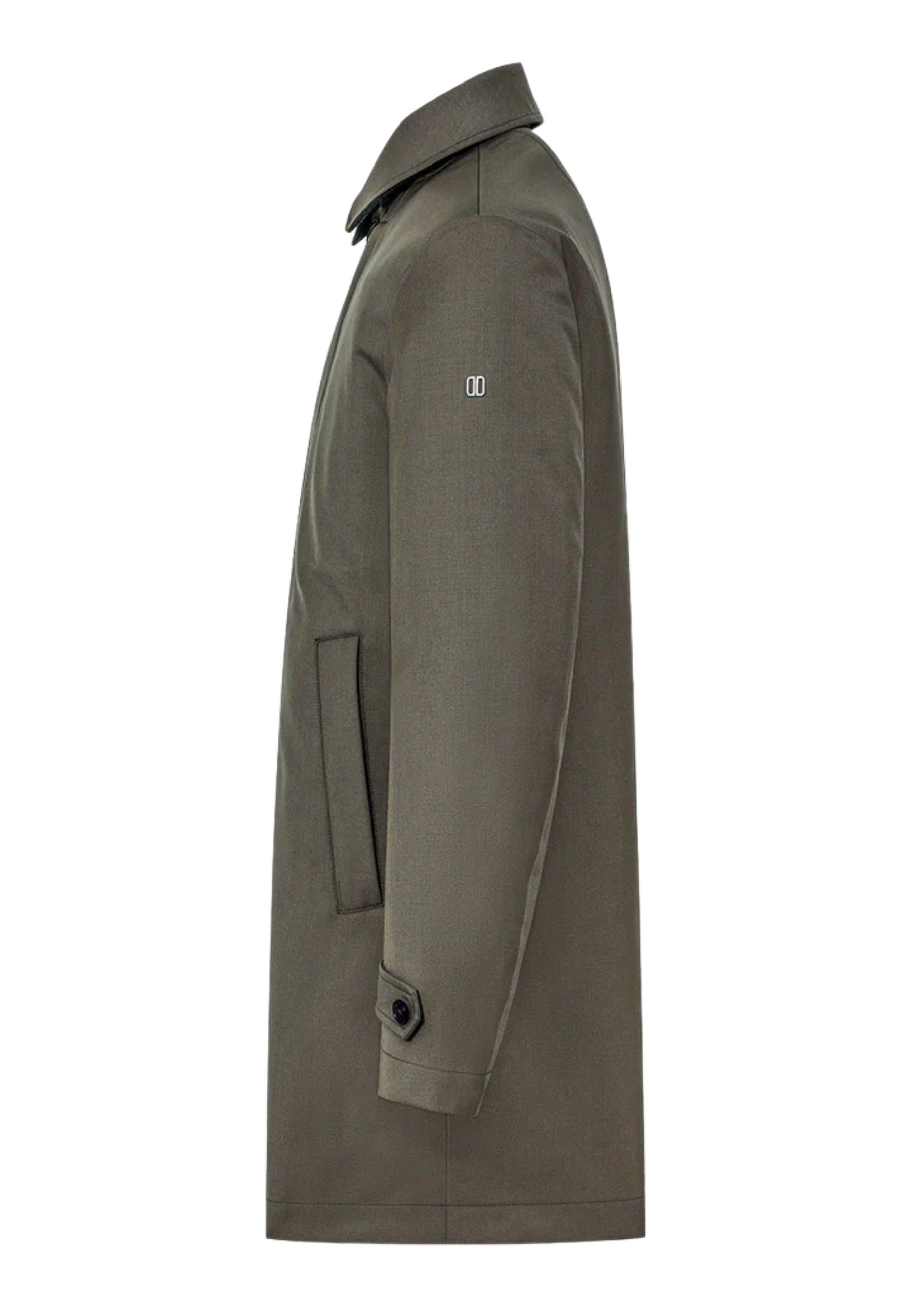 Cappotto realizzato in tessuto 3-Layer di lana tecnica