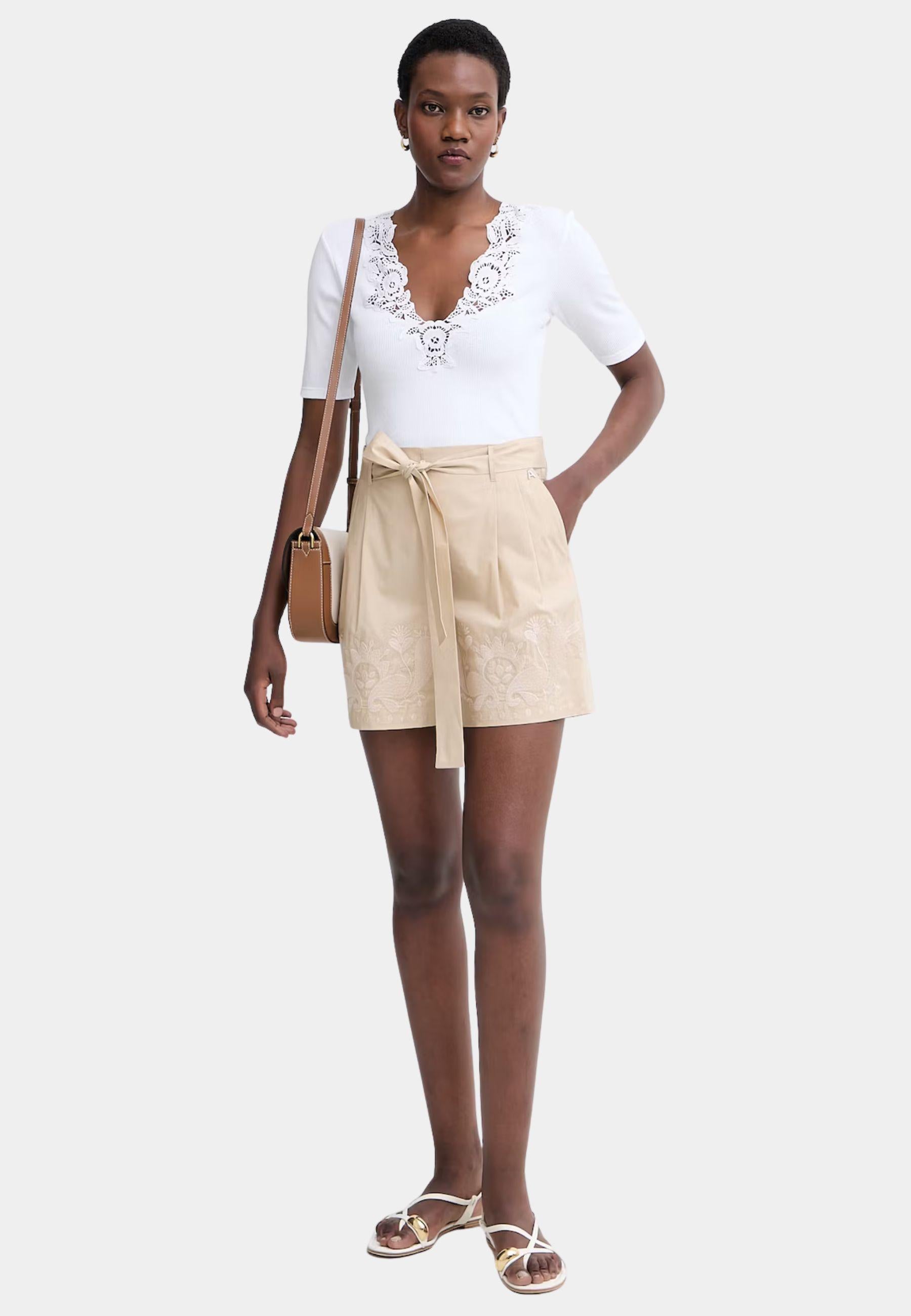 Shorts Twinset Milano in cotone elasticizzato con ricamo - Beige