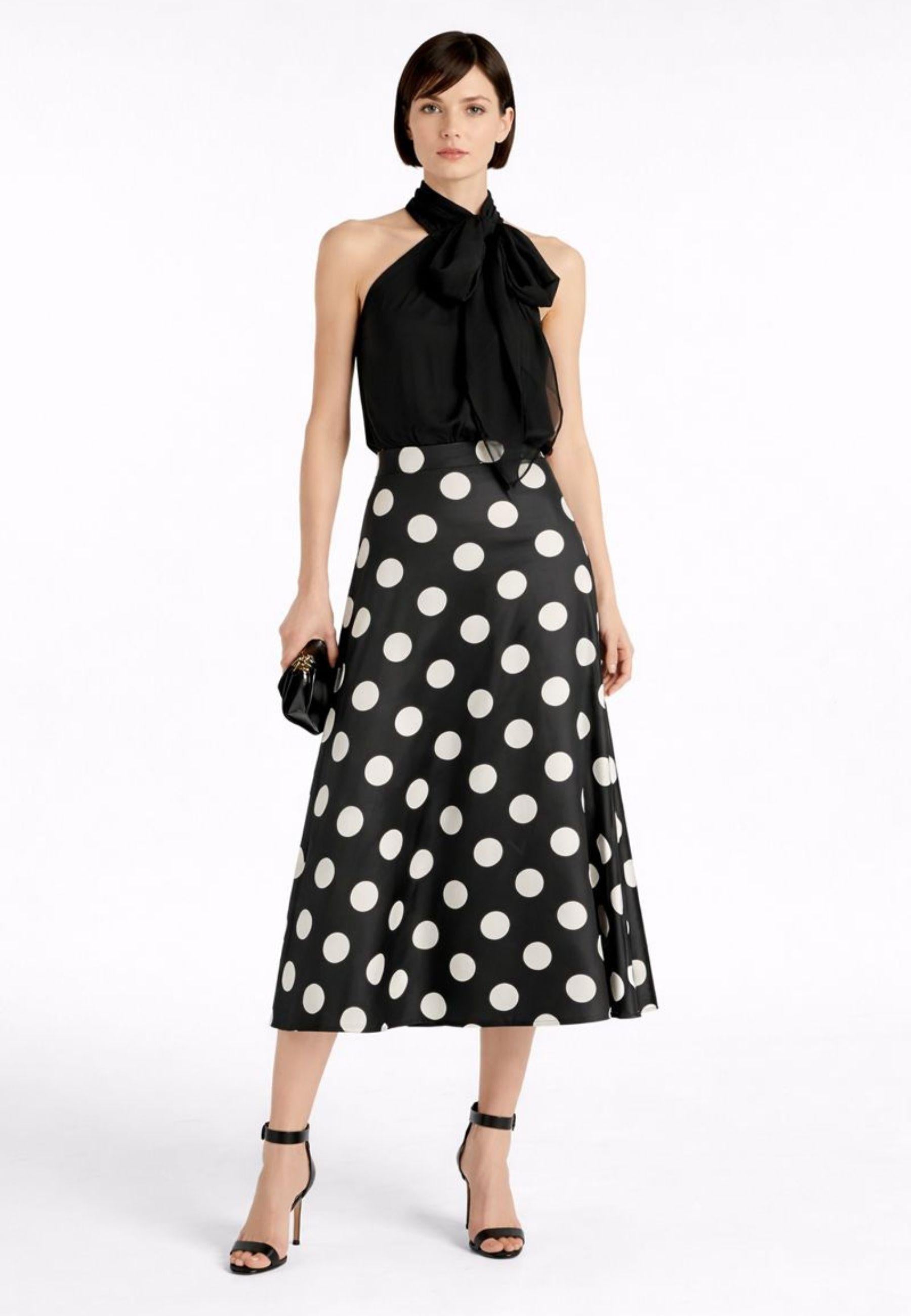 Top Fiore in seta con collo halter