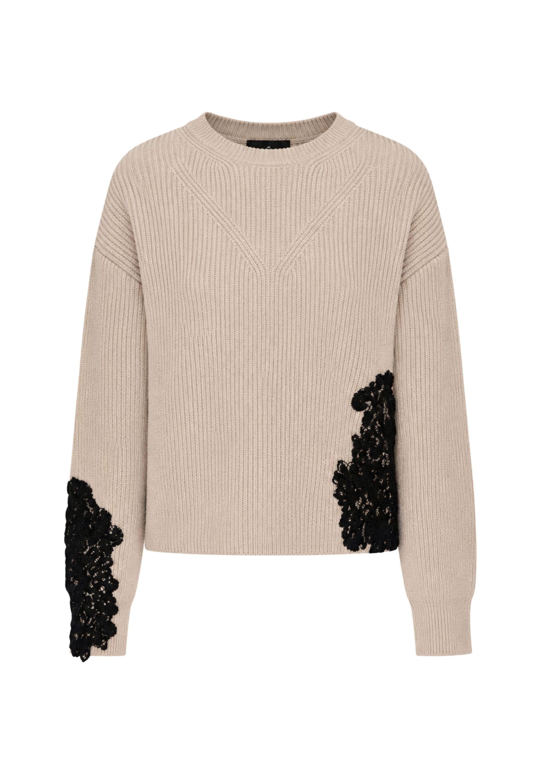 Maglia Girocollo in Misto Lana con Inserti in Pizzo