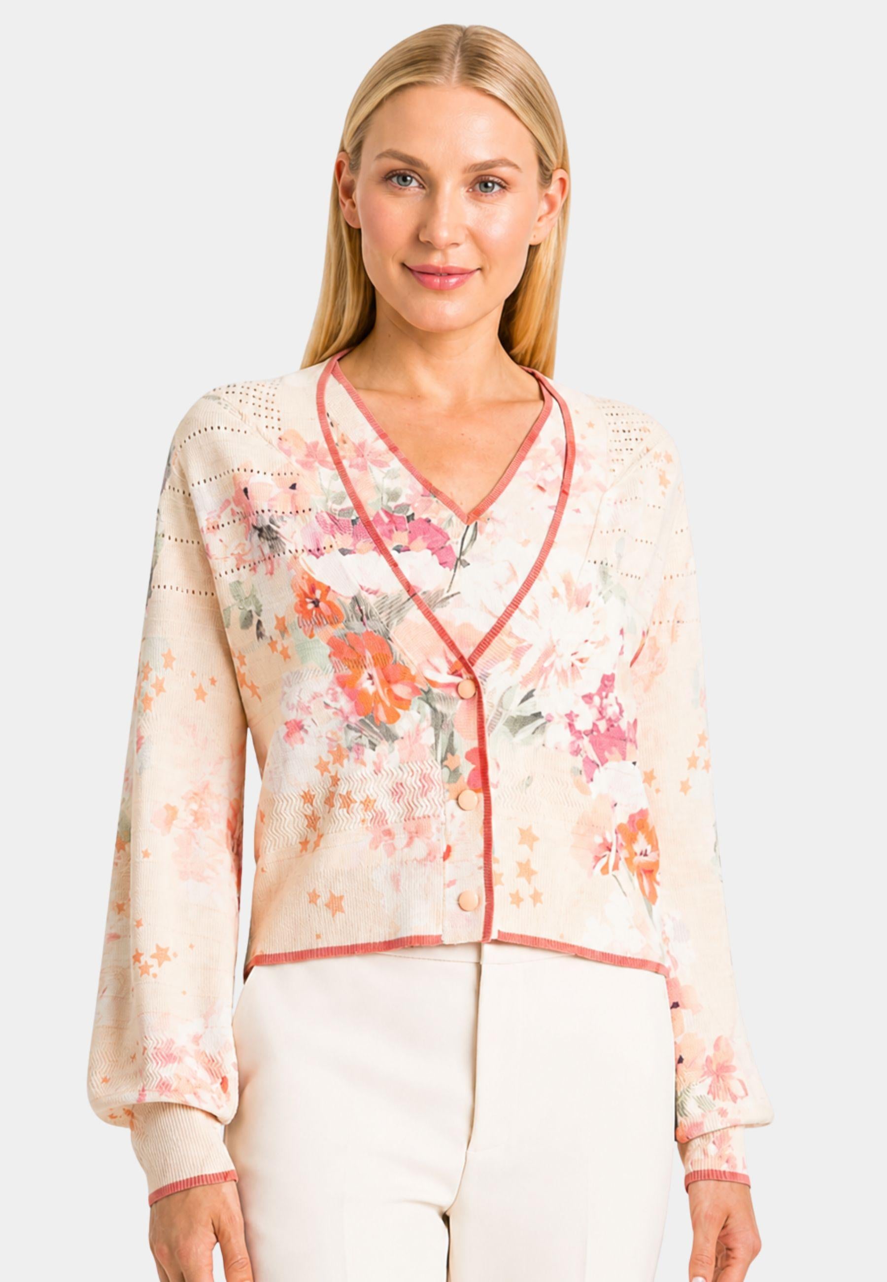 Completo cardigan e top a fantasia con scollo a V