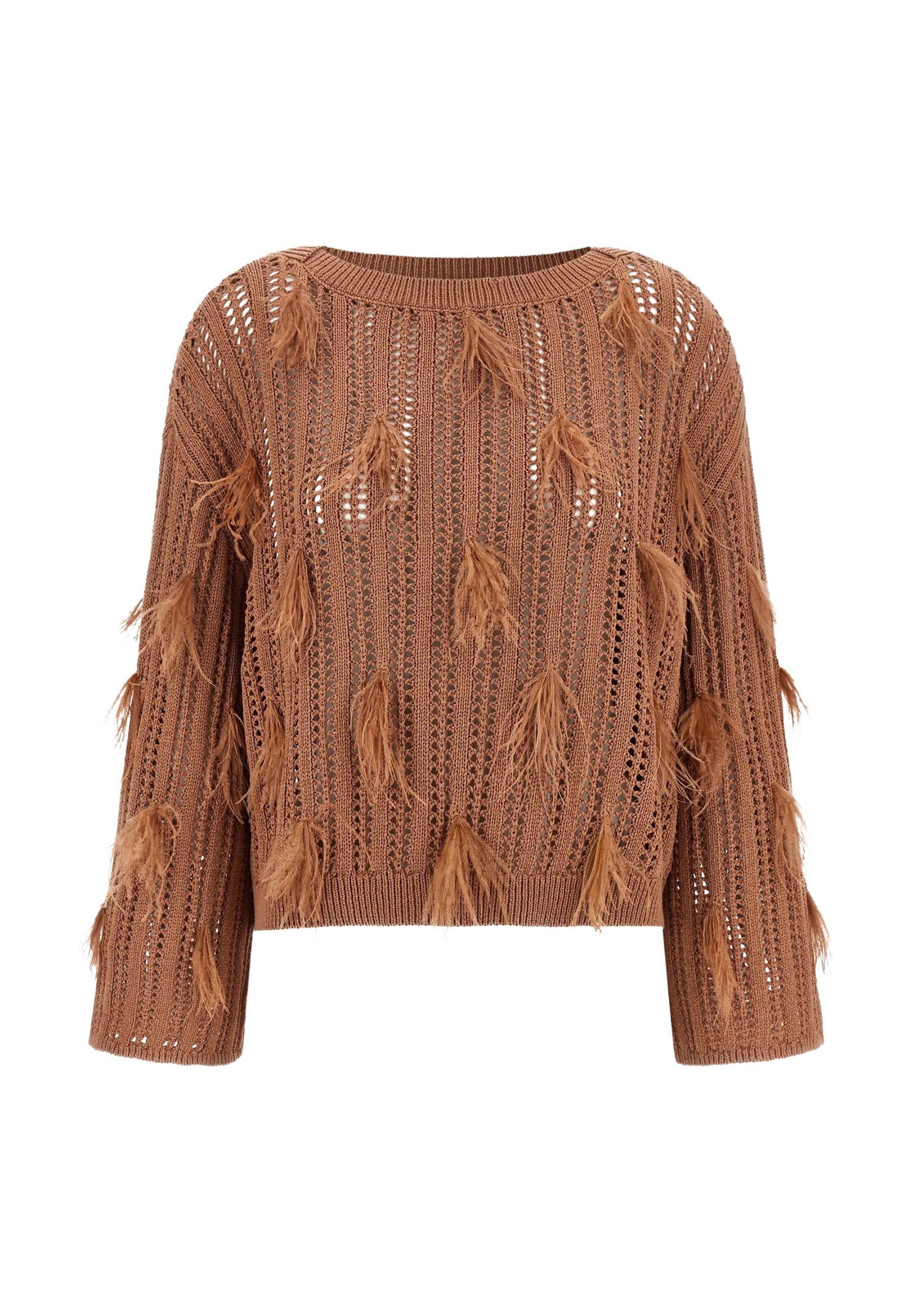 Maglione in maglia fine con piume di struzzo
