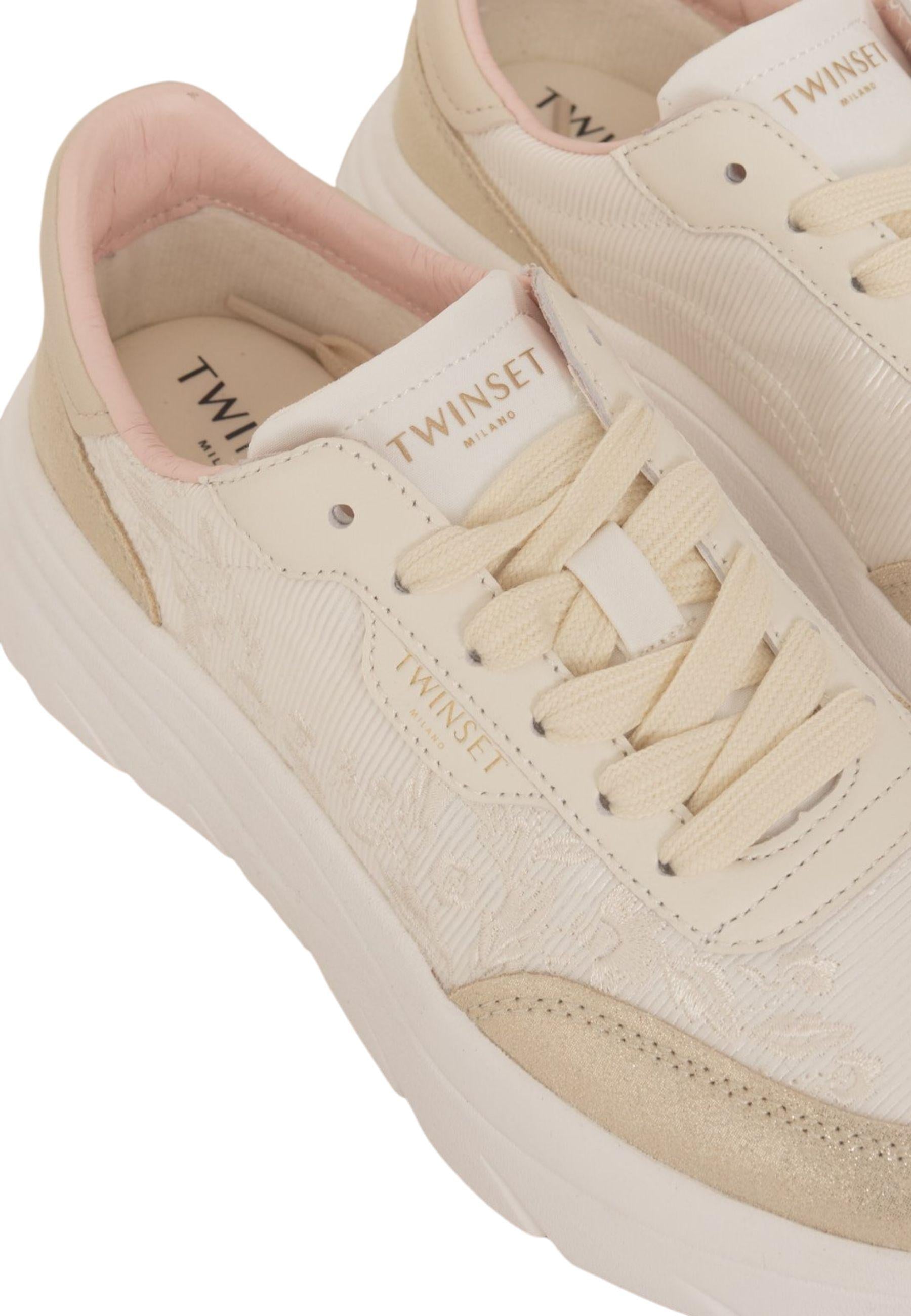 Sneakers Twinset in tessuto con ricamo floreale