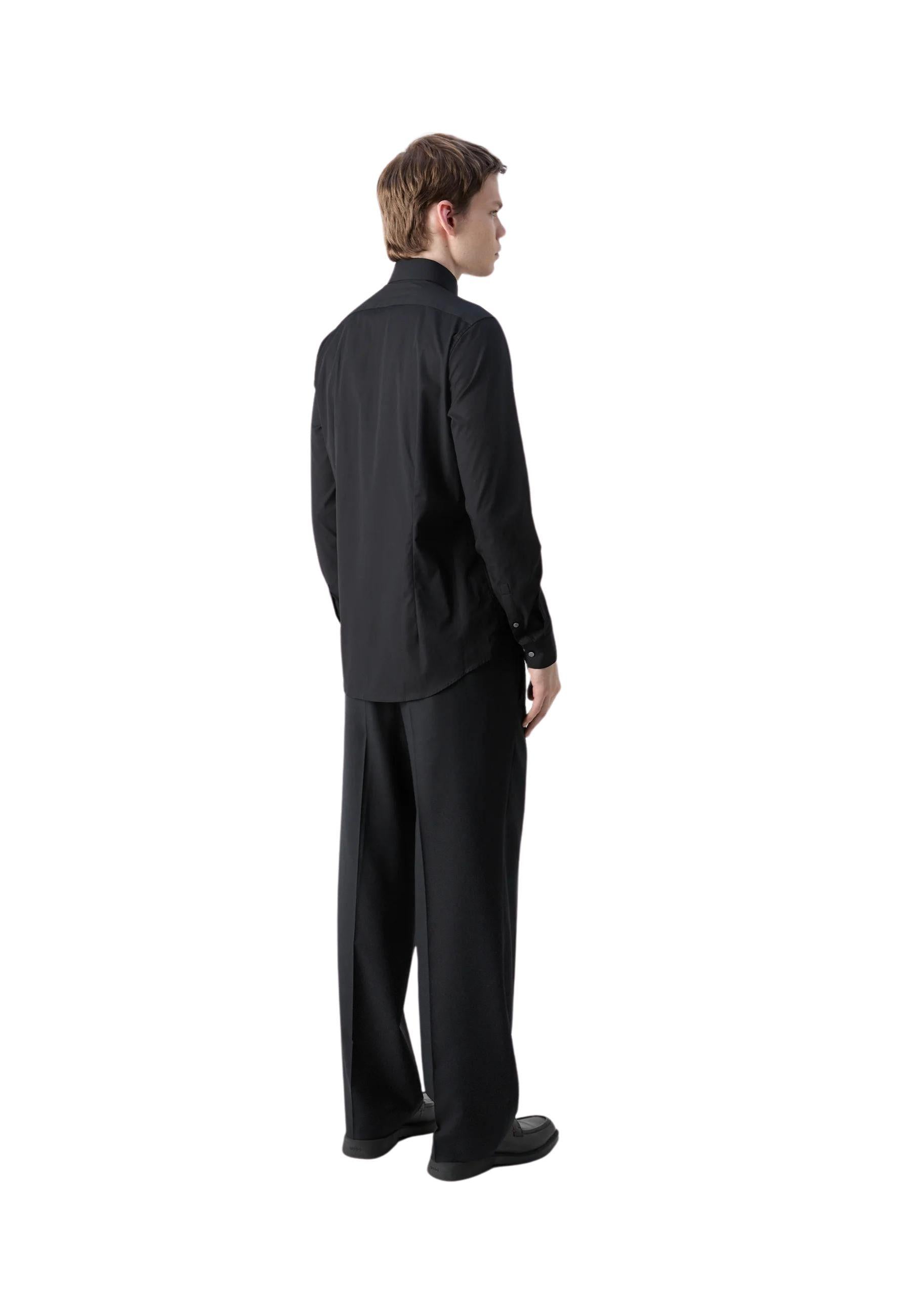 Camicia aderente elasticizzata in popeline