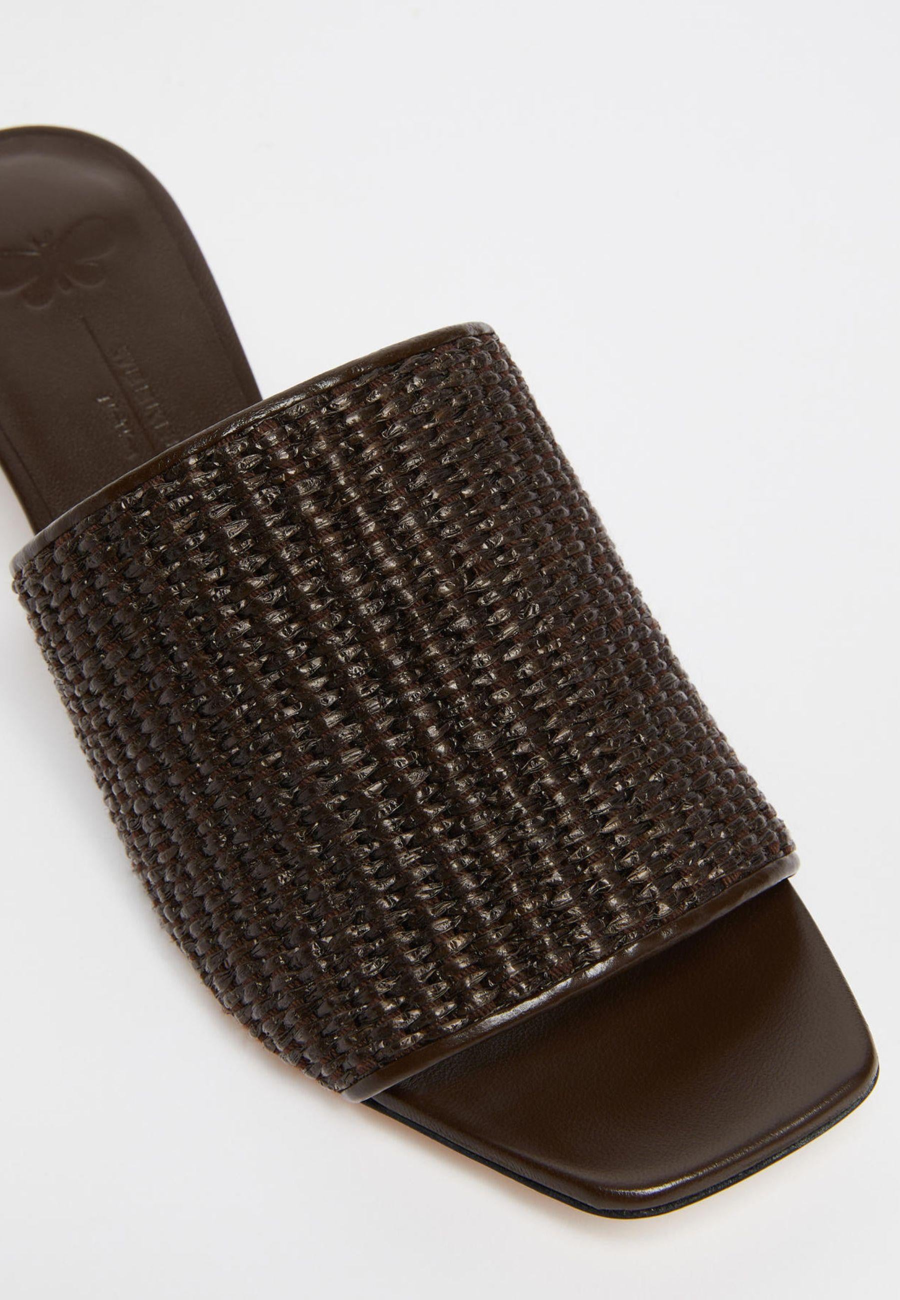 Weekend Max Mara - Sandalo mule effetto rafia con tacco boule