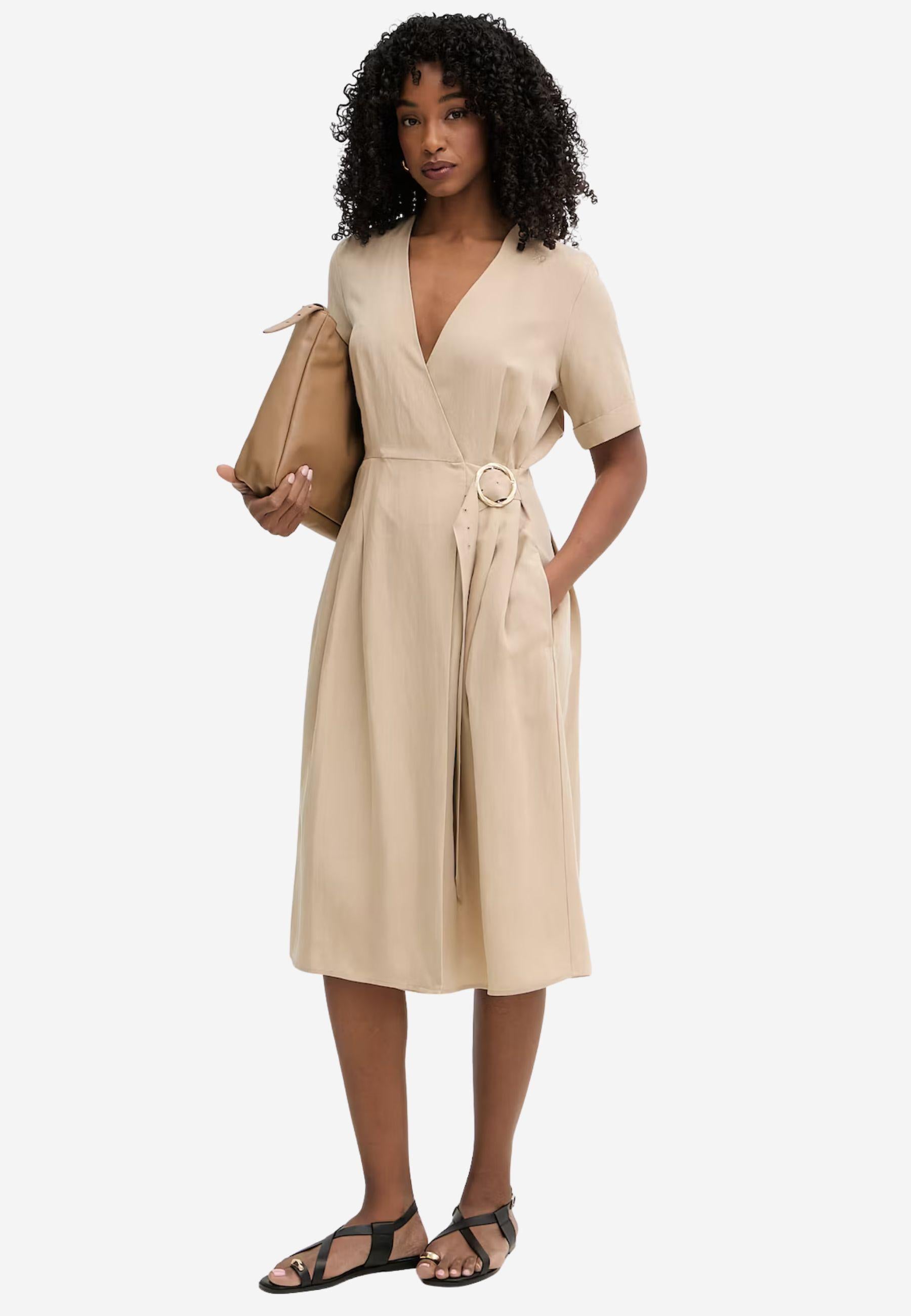 Abito midi beige Twinset in lyocell e lino