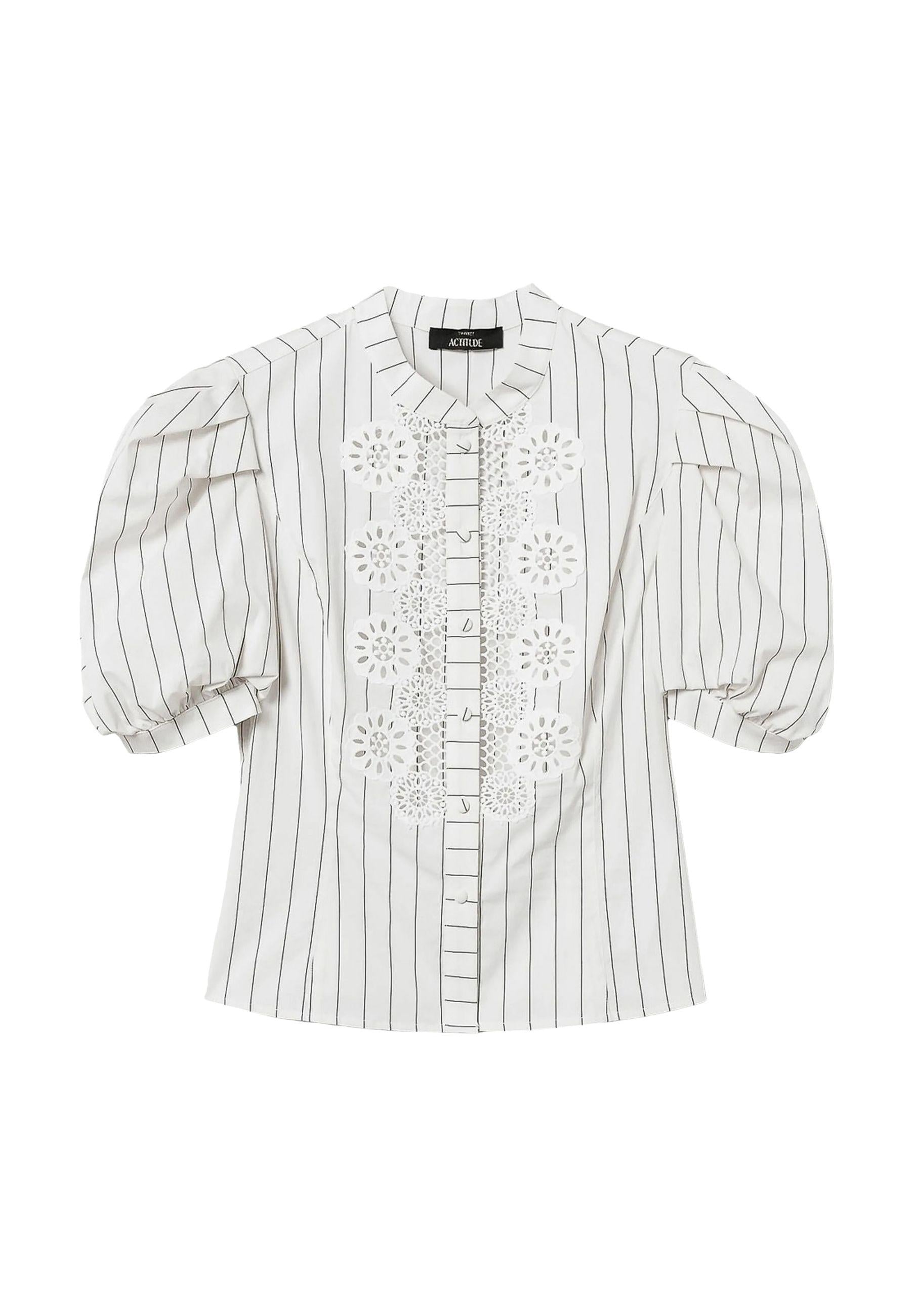 Camicia in popeline a righe con macramè
