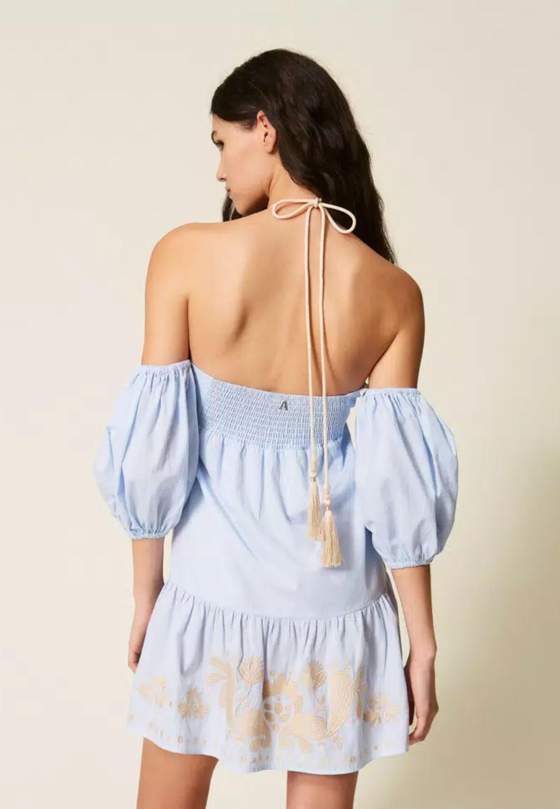 Abito corto off-shoulder a righe con ricamo - Actitude