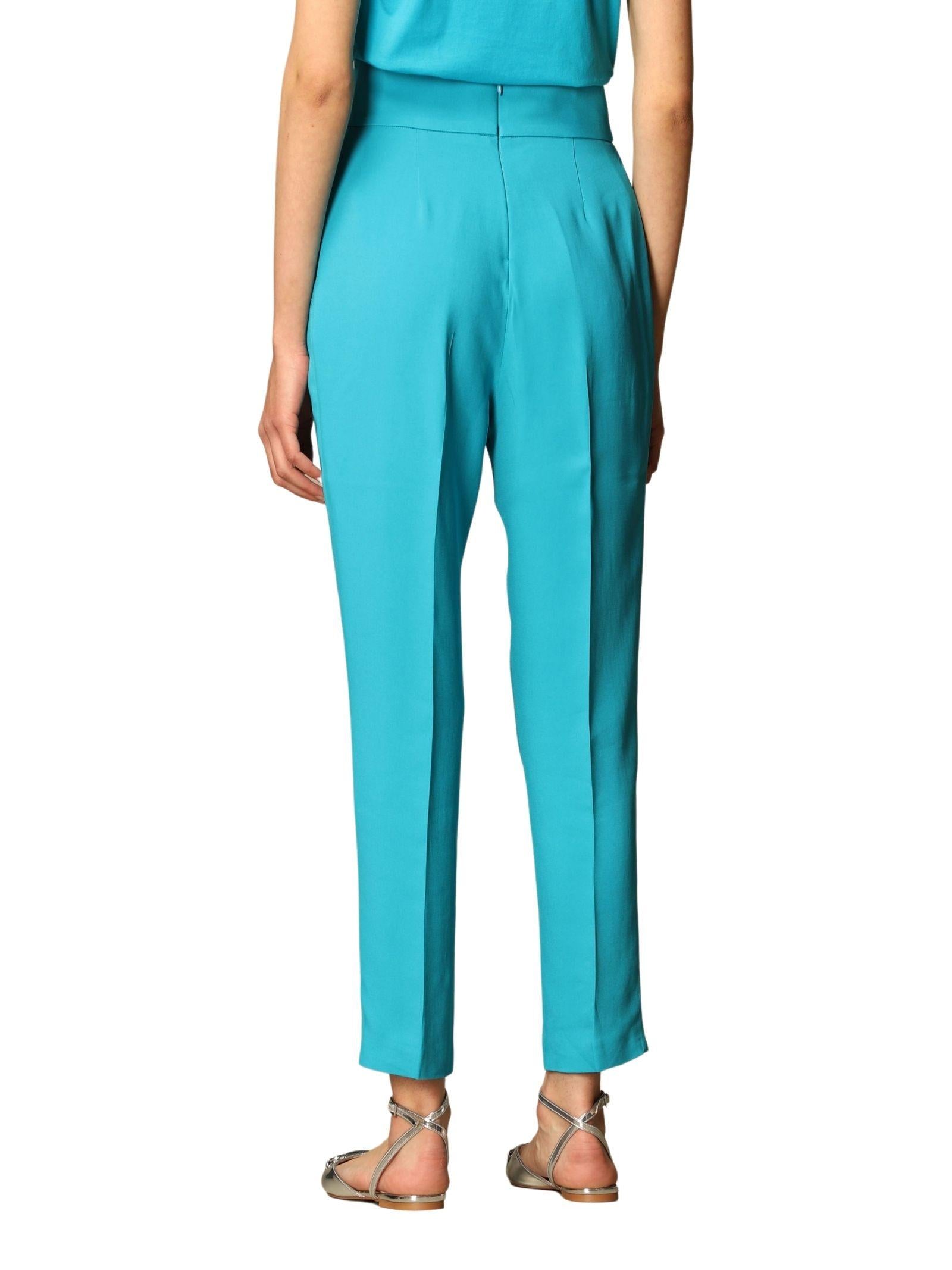 Pantalone a vita alta