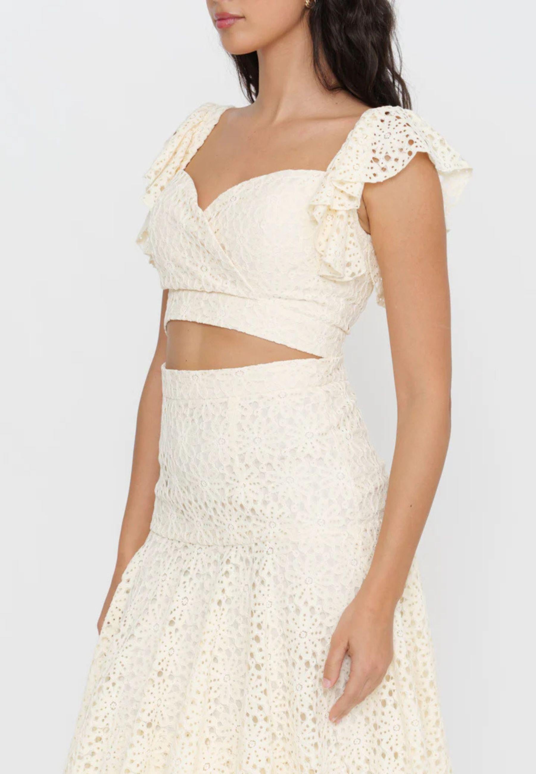 Actualee - Top Cropped in Pizzo con Coppe