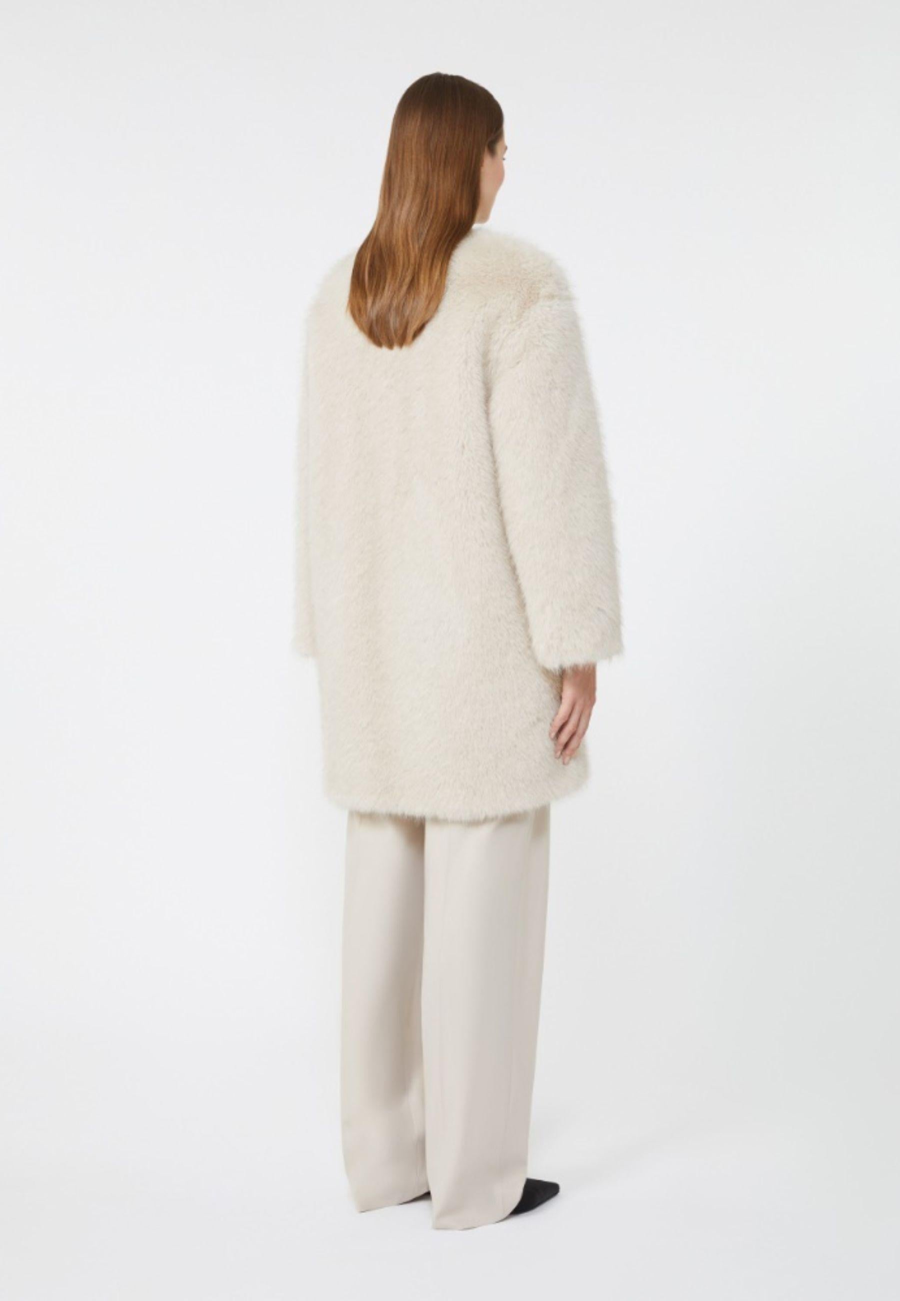 Cappotto in tessuto effetto faux fur