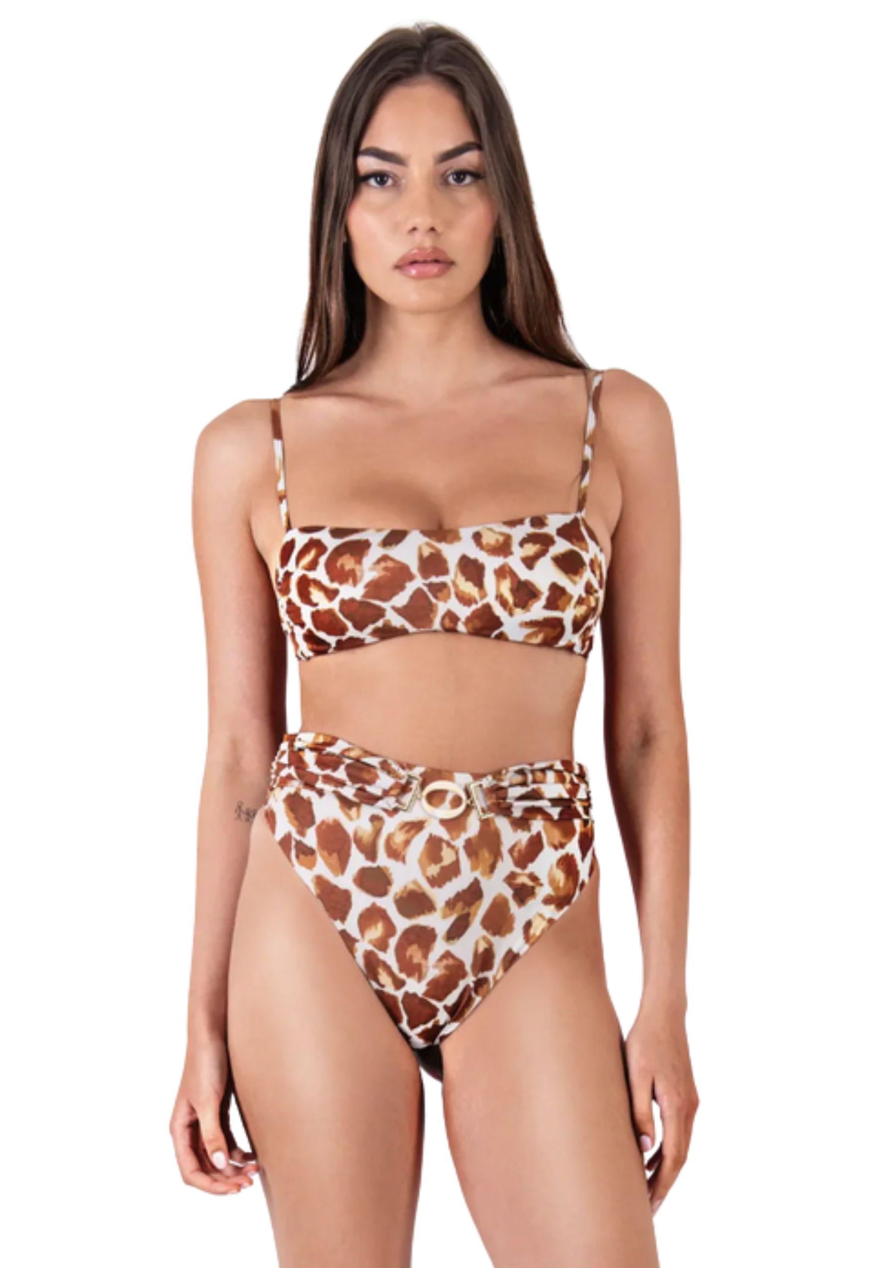 Reggiseno fascia fantasia con accessori. Slip coulotte fantasia con accessori