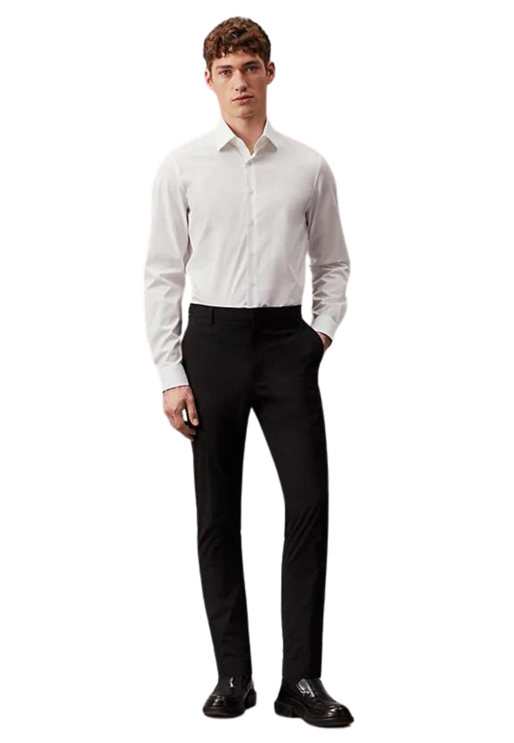 Camicia aderente elasticizzata in popeline