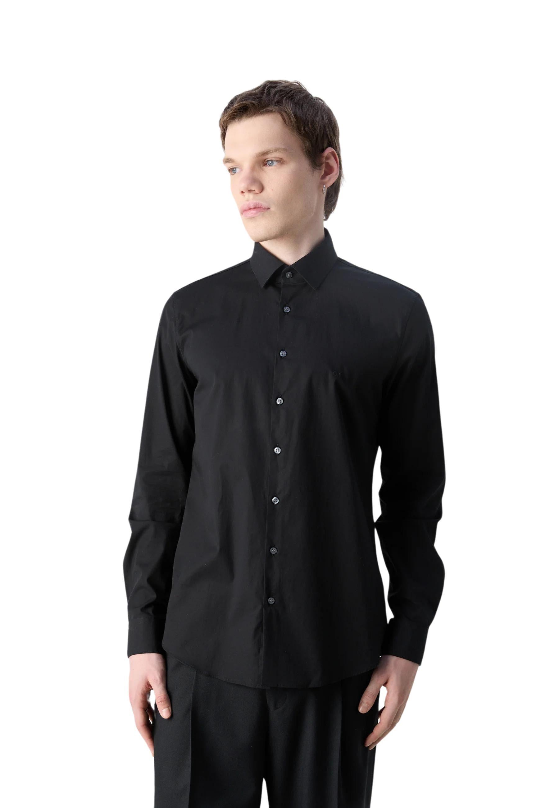 Camicia aderente elasticizzata in popeline