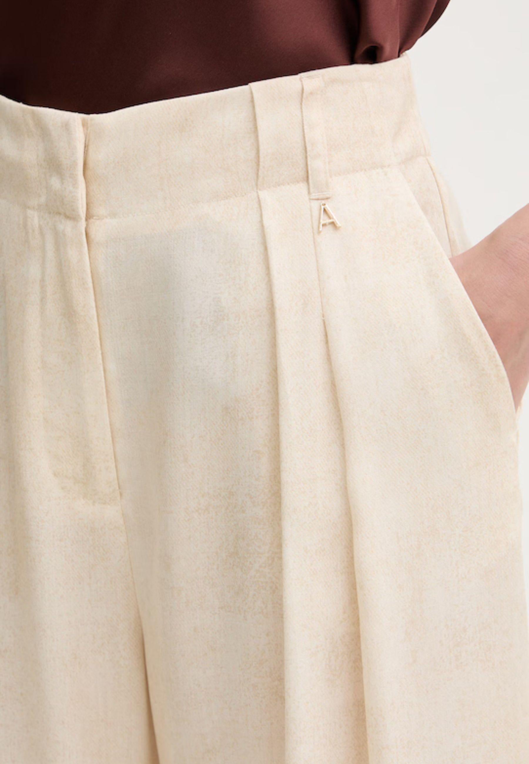 Bermuda Twinset da donna in lyocell - Beige