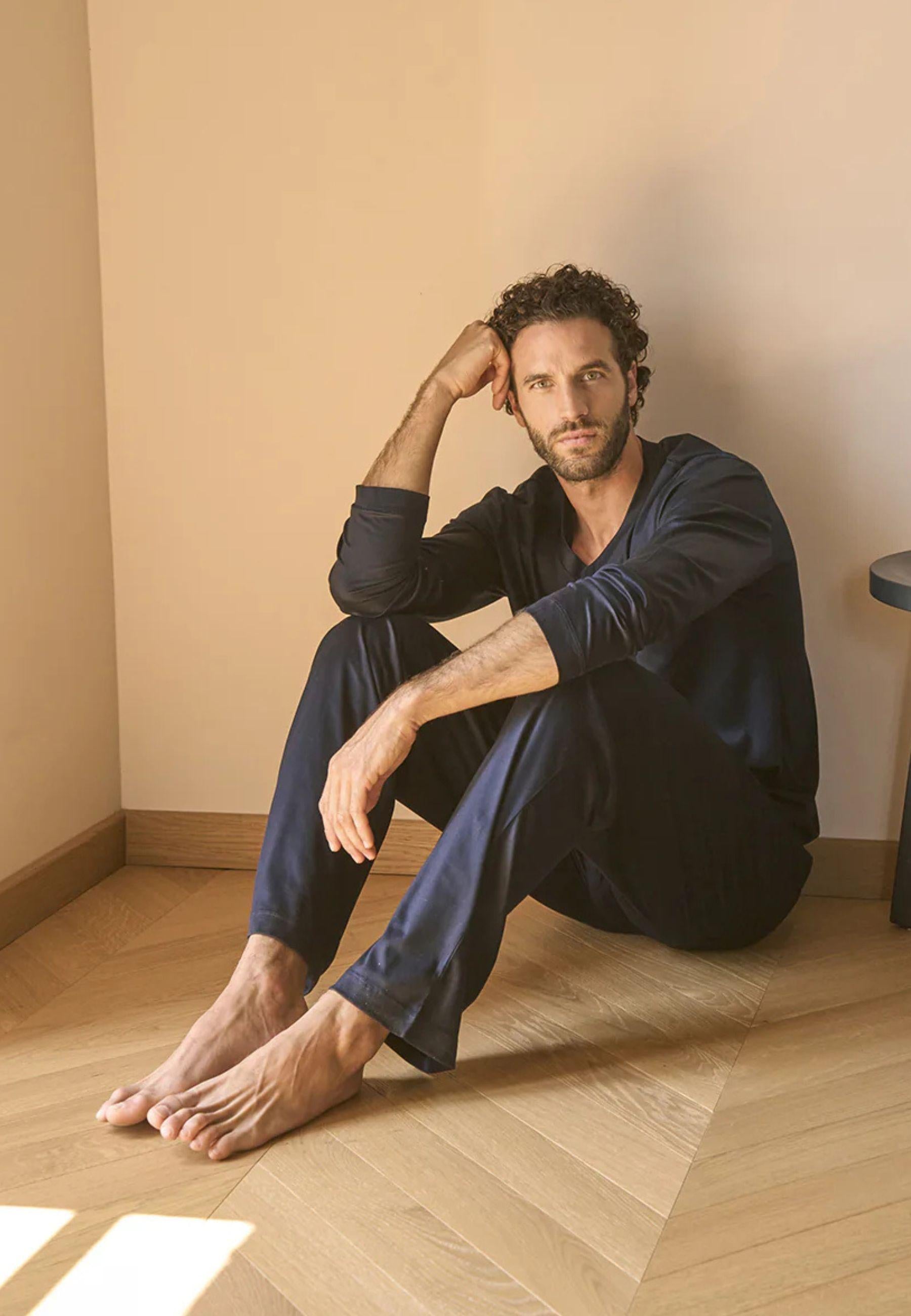 Pigiama Uomo Collo V in Lyocell 100% - Ultra Leggero e Traspirante