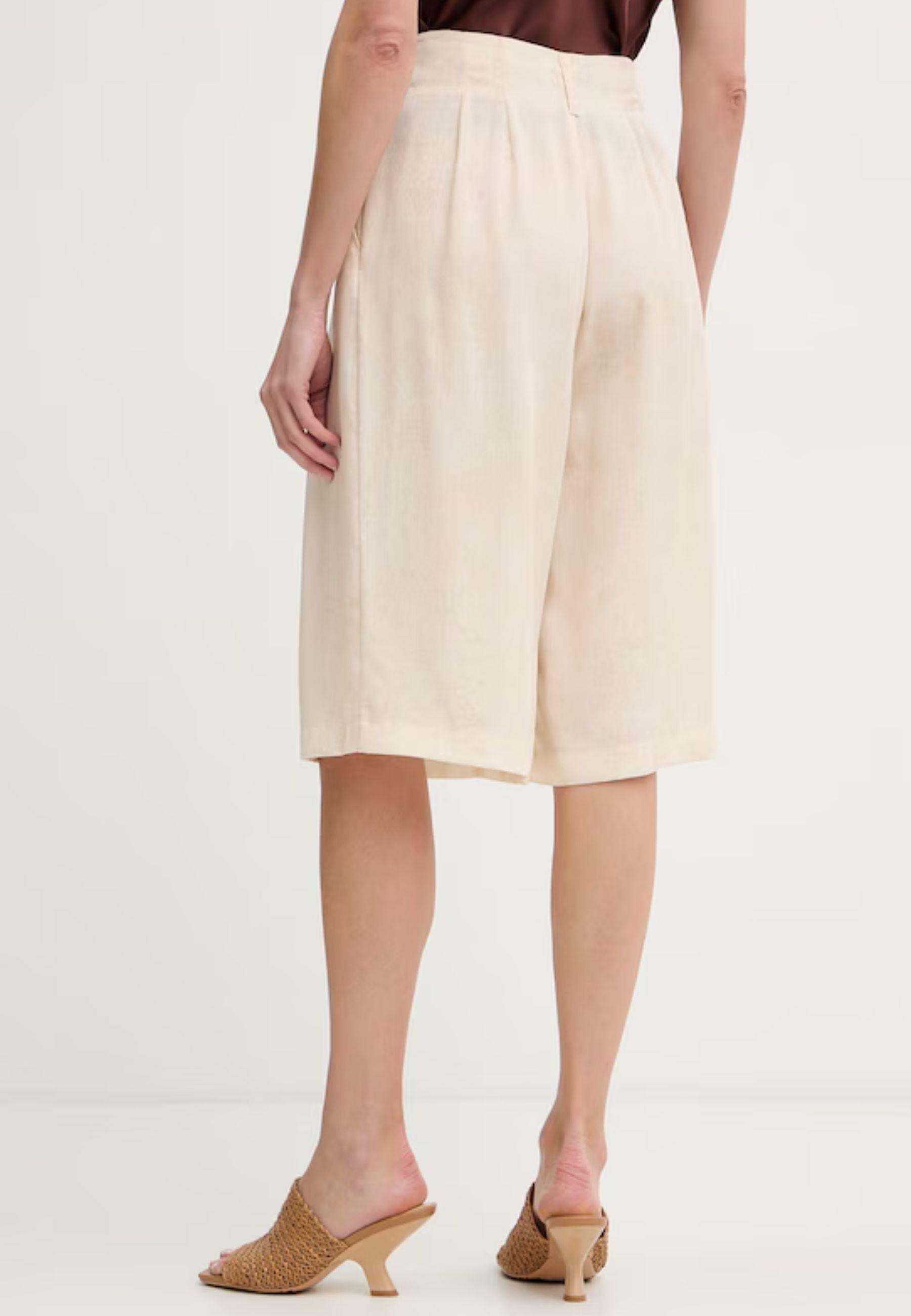 Bermuda Twinset da donna in lyocell - Beige