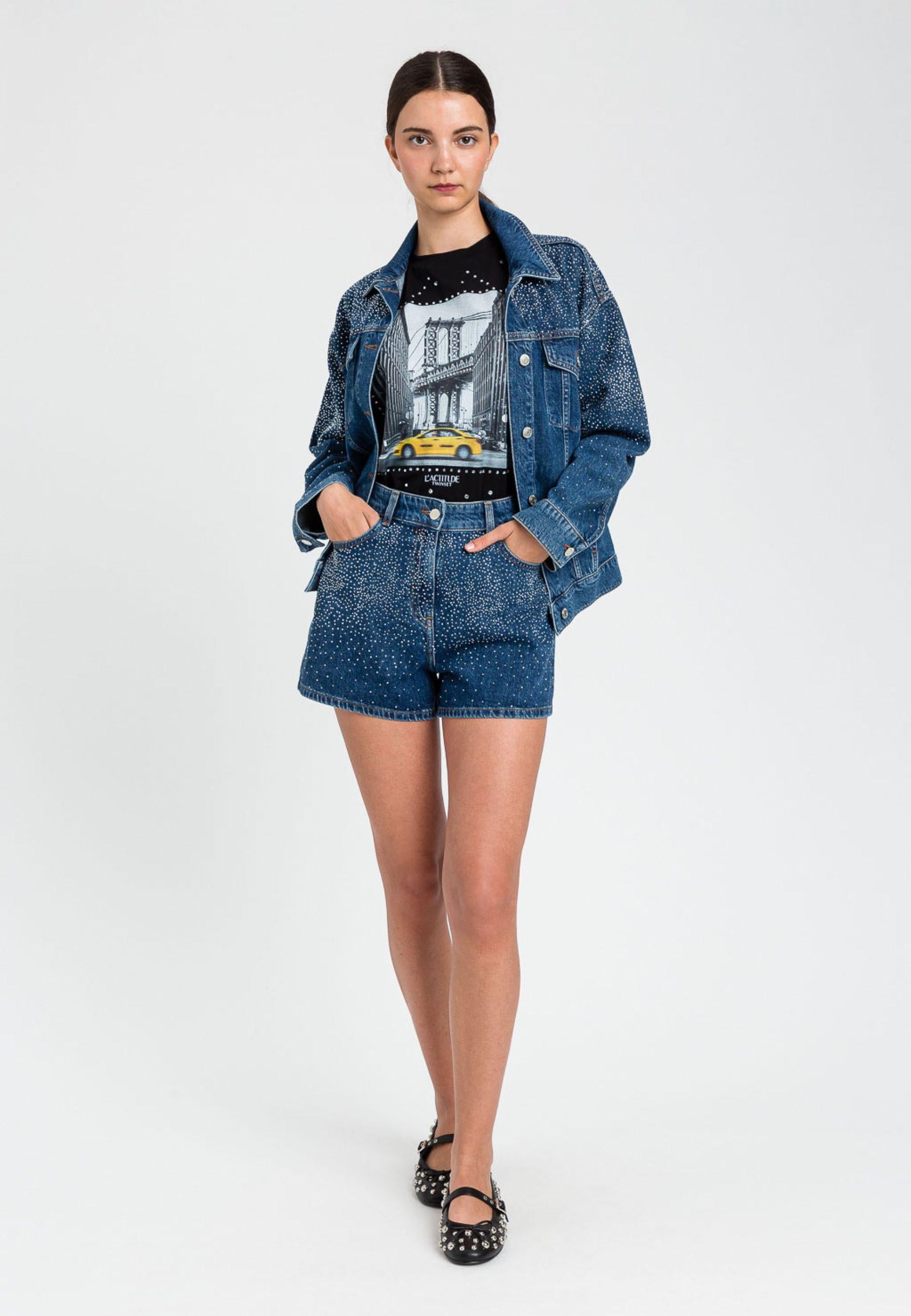 T-shirt con stampa e strass Actitude