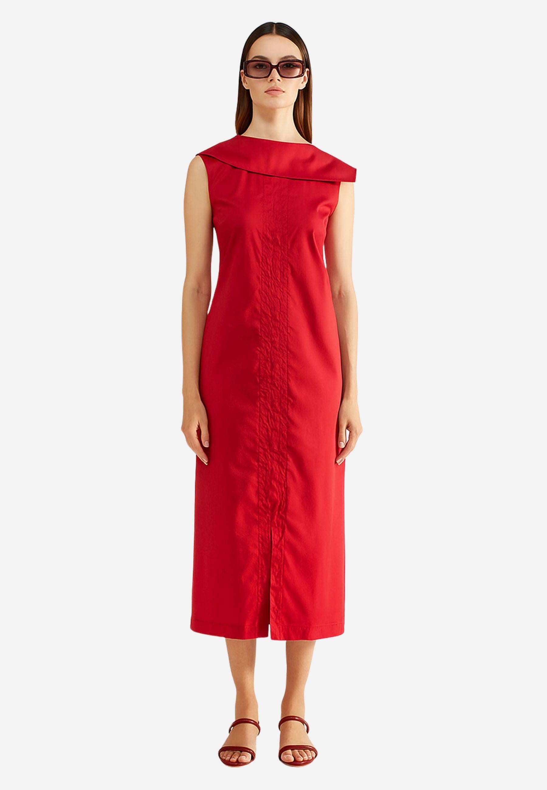 Abito midi rosso con scollo asimmetrico e schiena scoperta<BR/>
