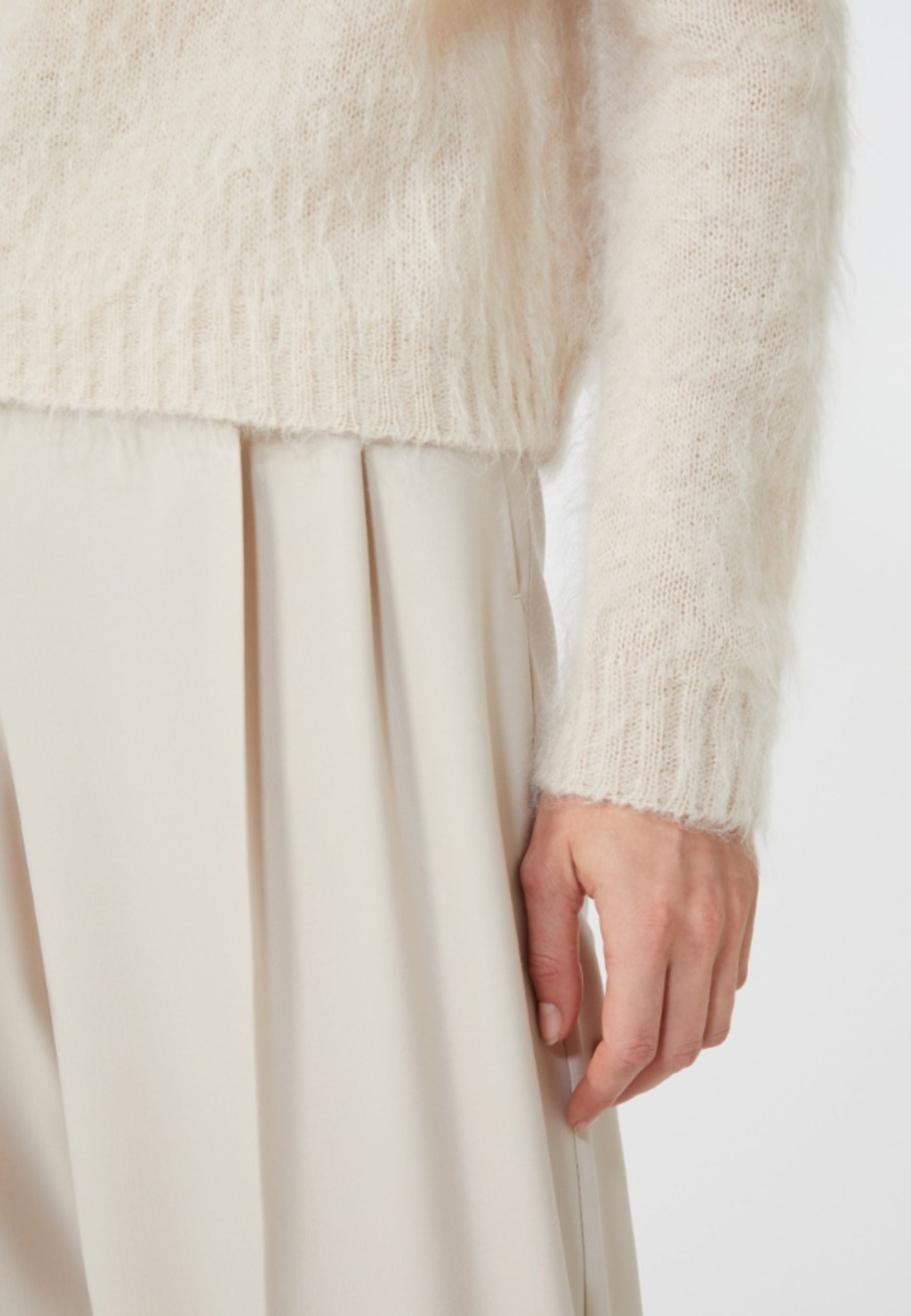 Maglia girocollo in filato di misto mohair 
