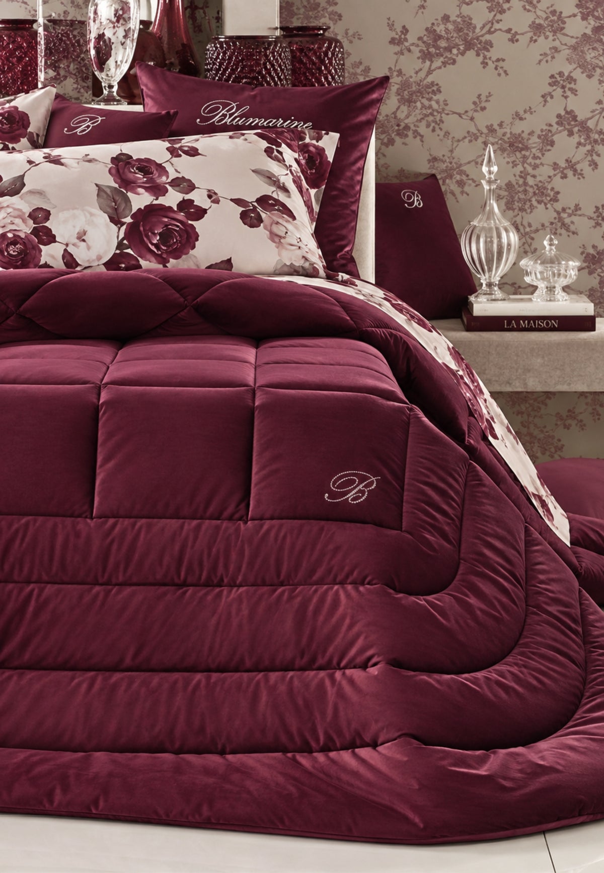 Blumarine Trapunta Matrimoniale Blu Velvet in Velluto con Cristalli Swarovski - Bordeaux 