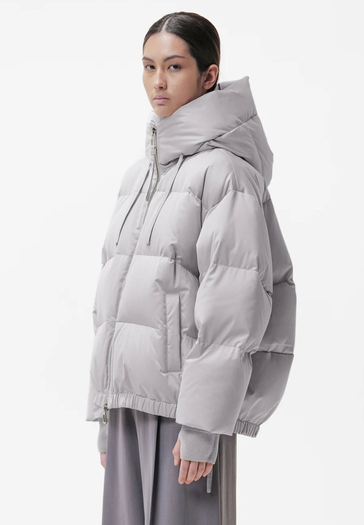DUNO Heka M - Piumino corto oversize con cappuccio 