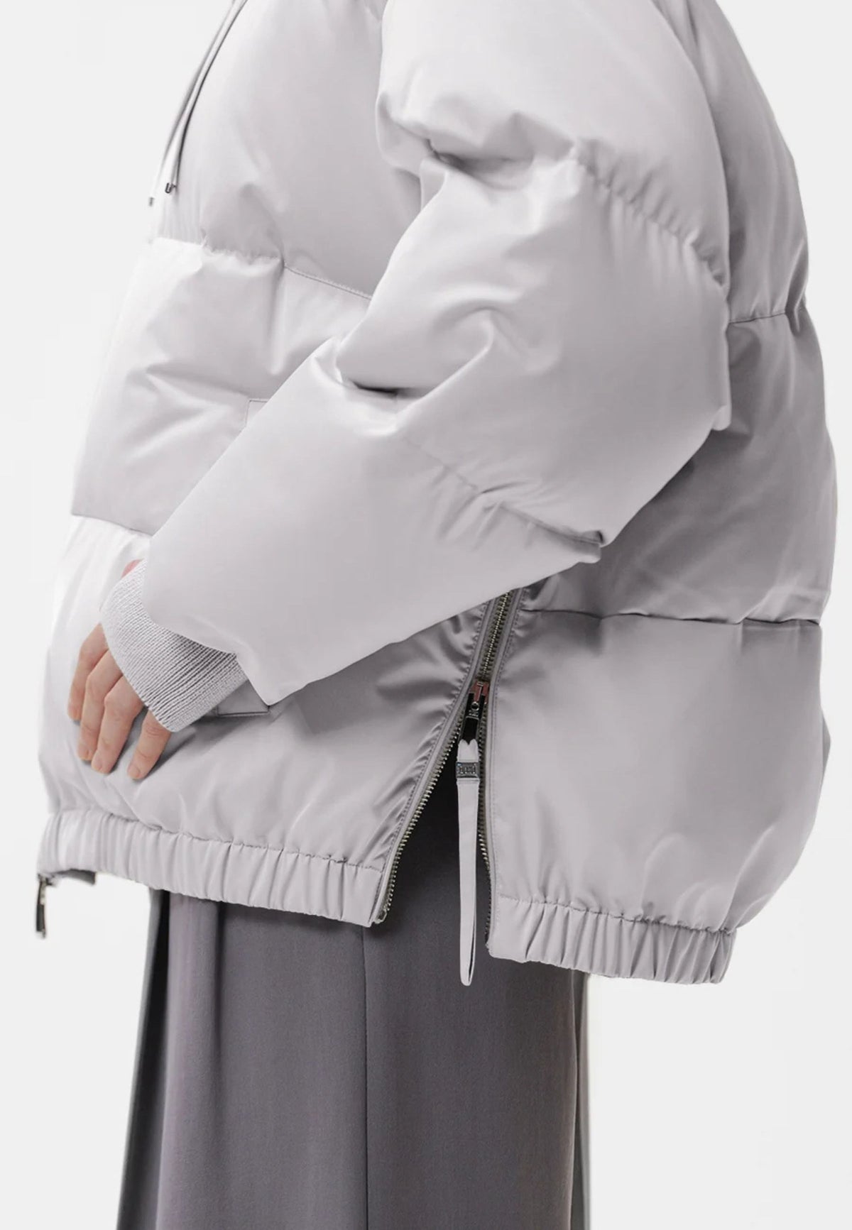 DUNO Heka M - Piumino corto oversize con cappuccio 