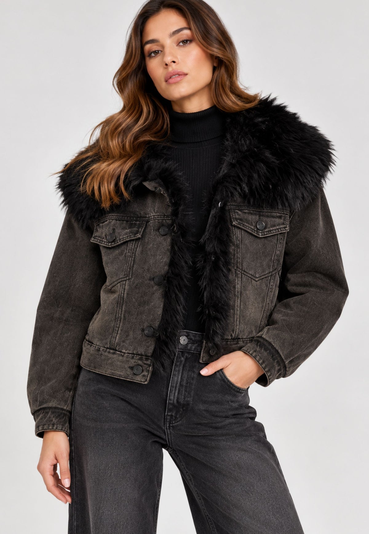 Fracomina - Giacca in denim con collo in ecopelliccia 