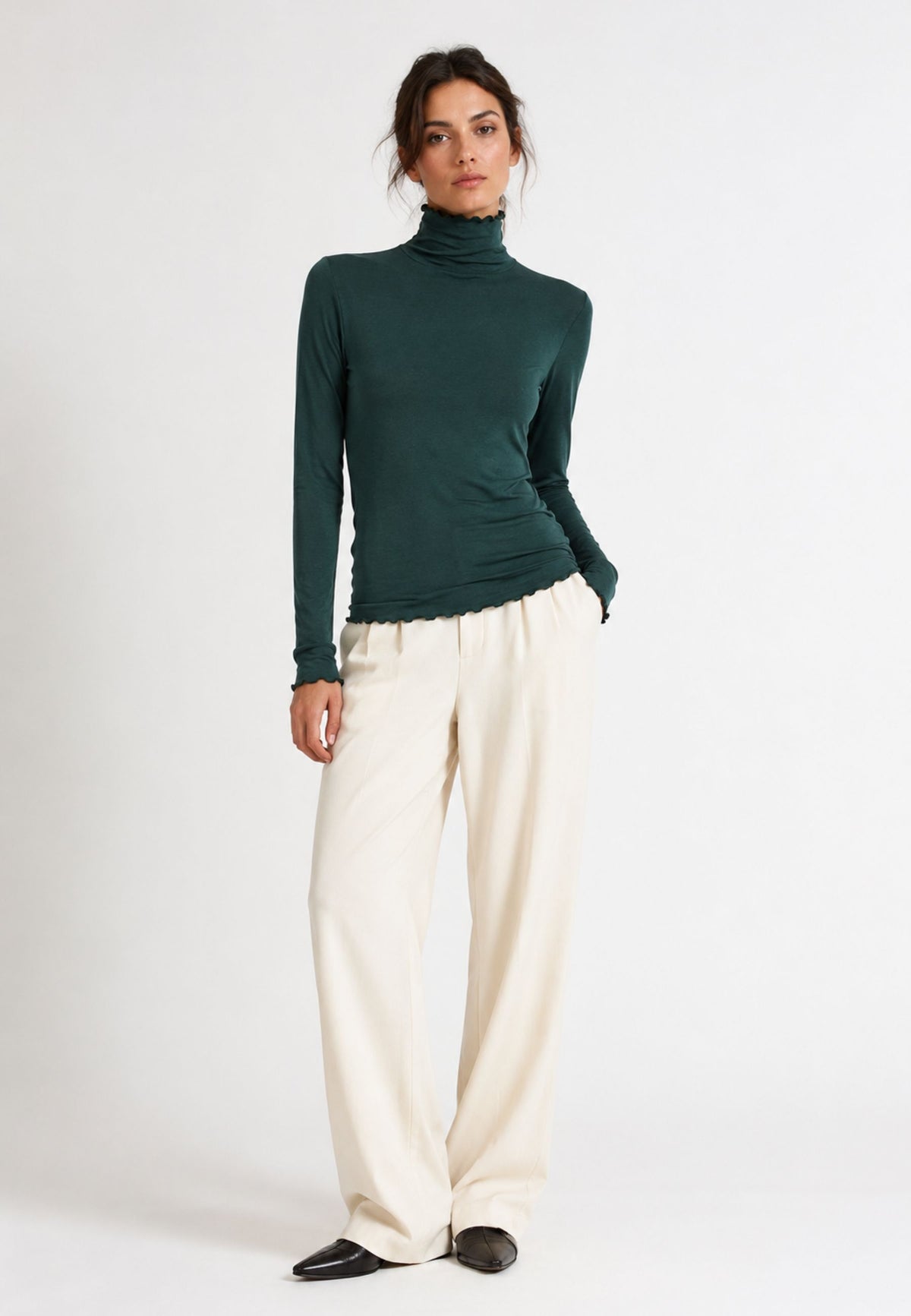Maglia KIKISIX Collo Alto in Viscosa e Cashmere 