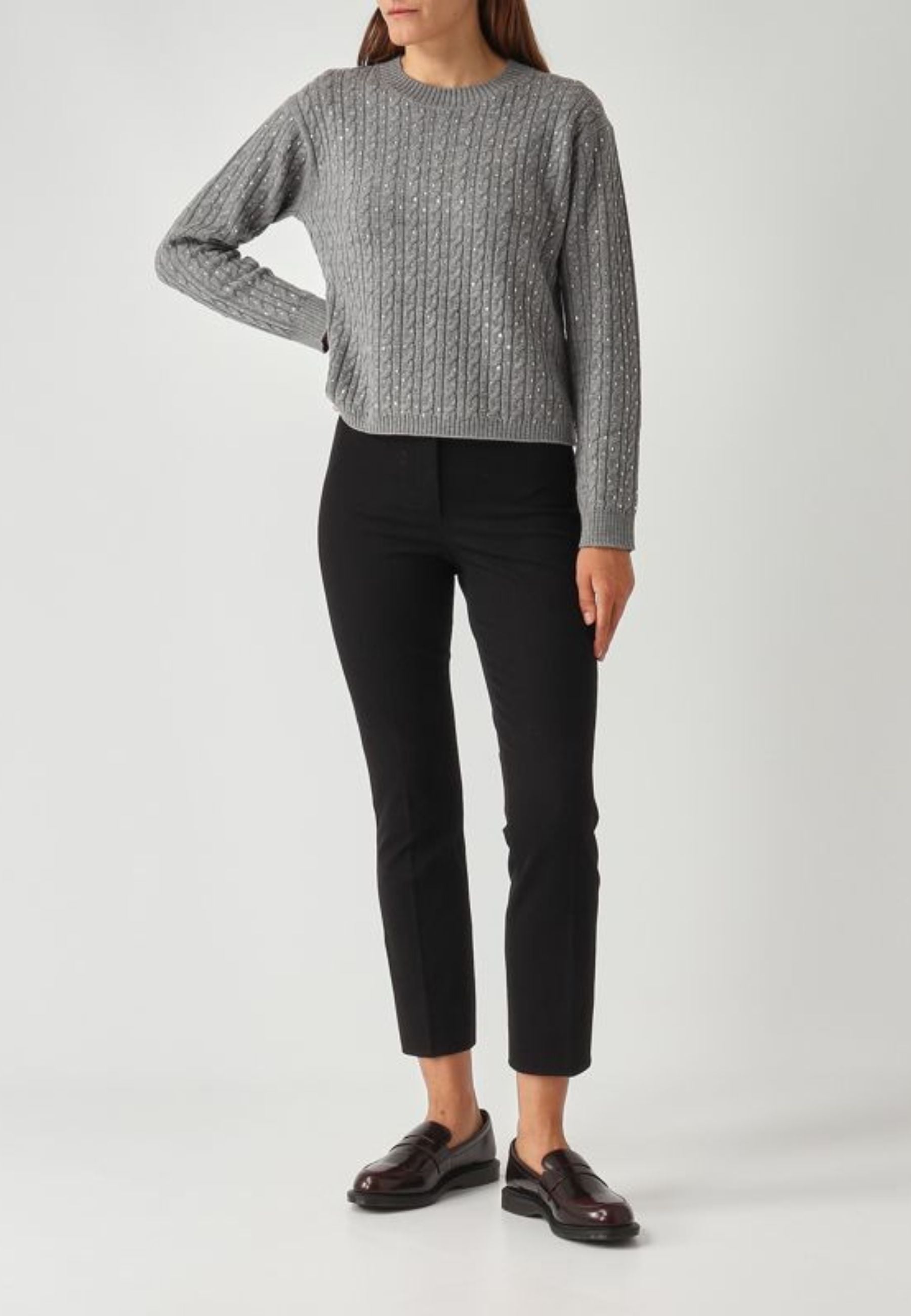 Max Mara Studio Ussuri Maglia in lana vergine con lavorazione a trecce grigio 