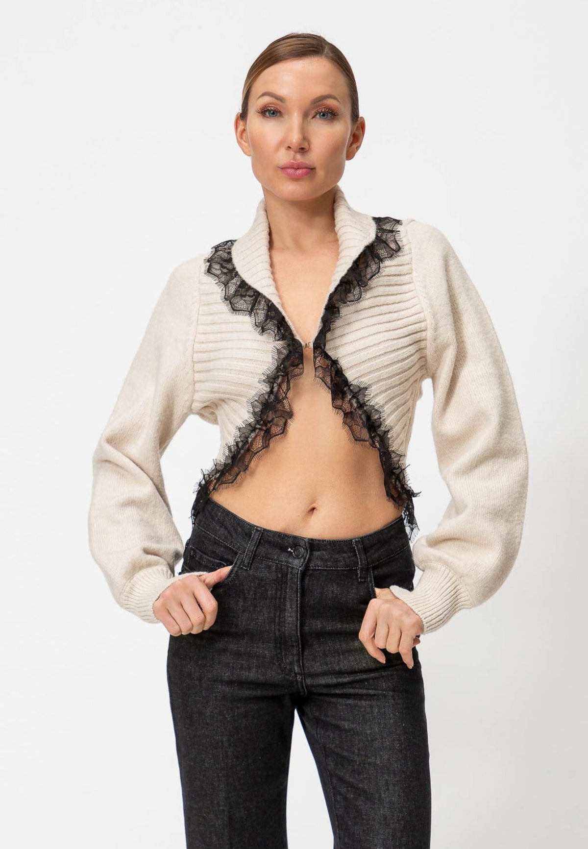 Actitude Coprispalle con pizzo 