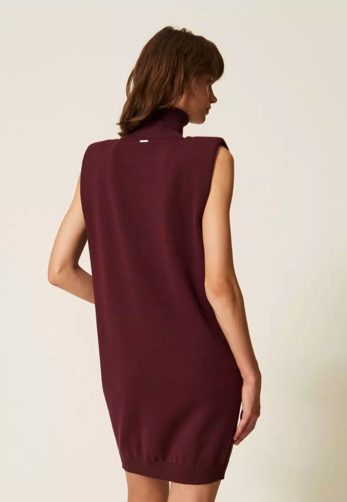Abito corto Twinset smanicato in maglia 