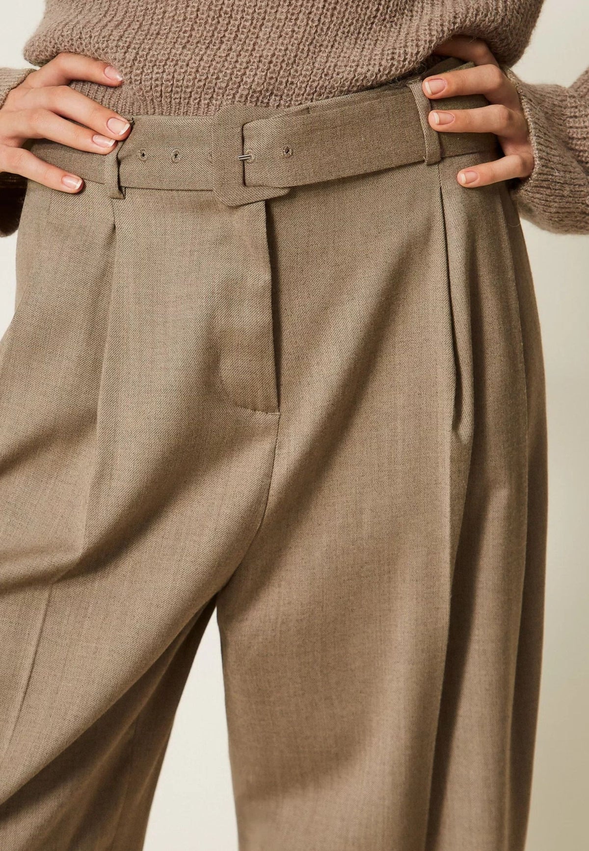 Twinset - Pantaloni a Palazzo in Raso Opaco con Cintura 