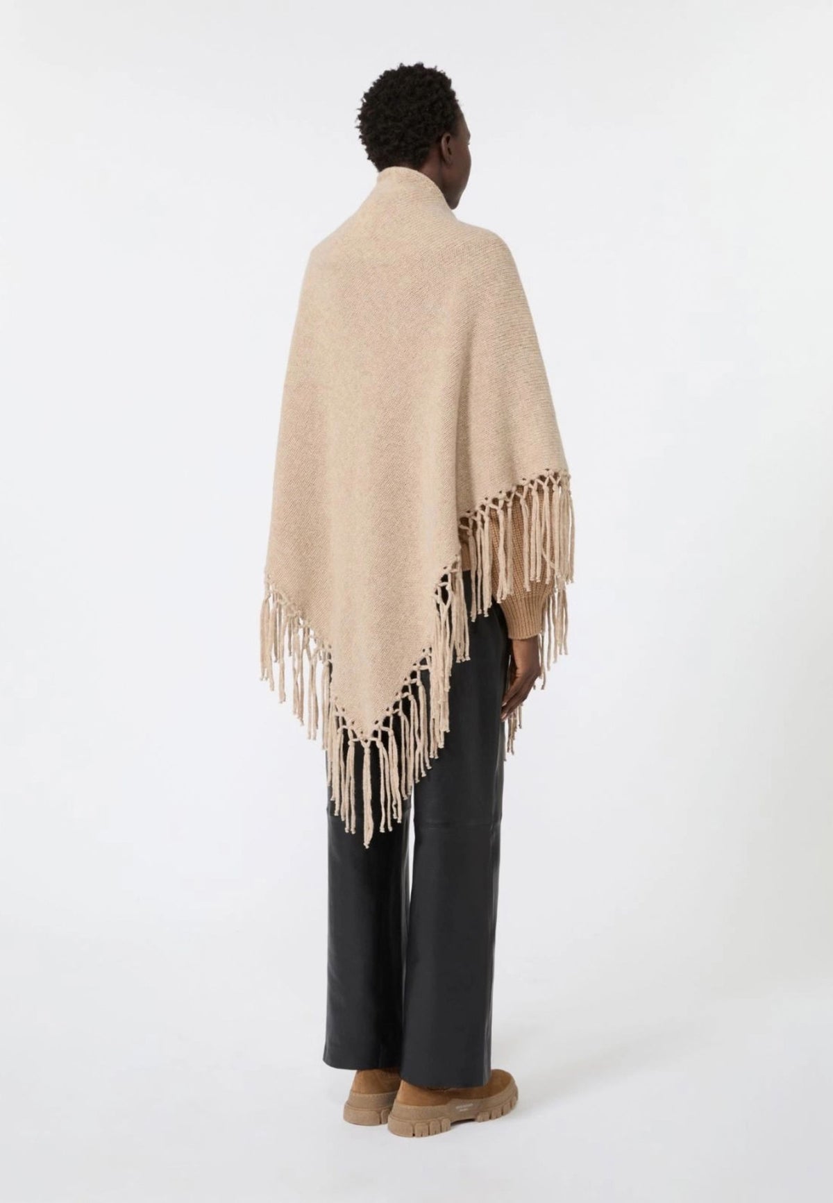 Weekend Max Mara scialle in lana con frange caramello 